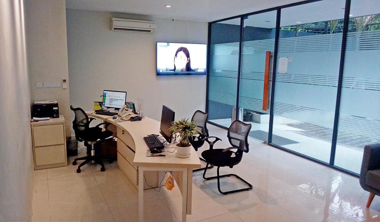 Legreen Sudirman Hotel 3*