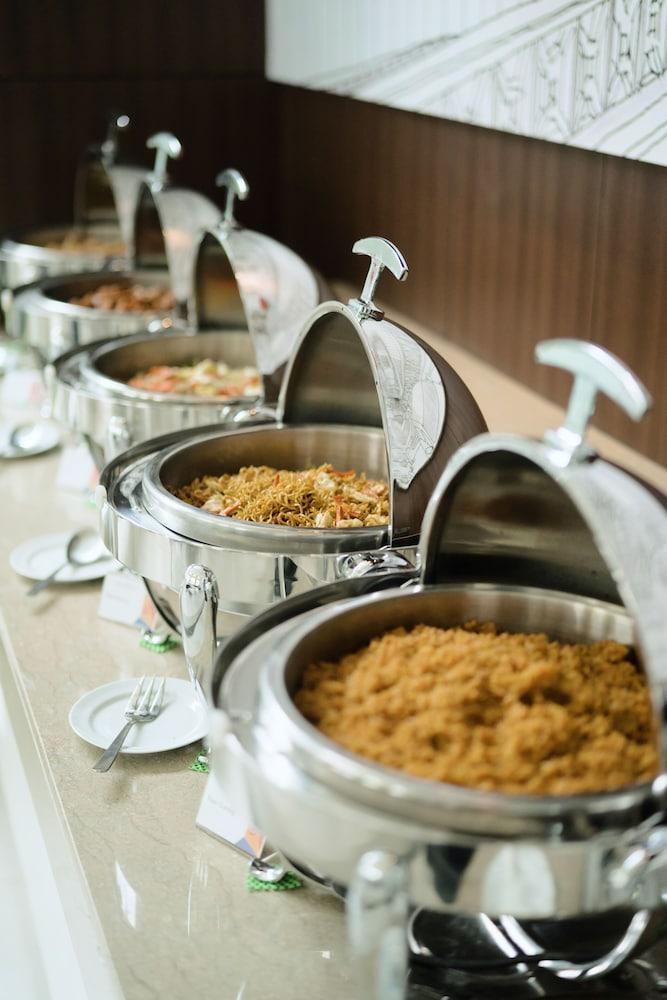 Amaris Fachrudin - Tanah Abang Hotel Jakarta