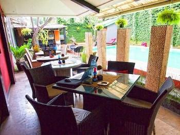 Guest house Maven Buncit 3*