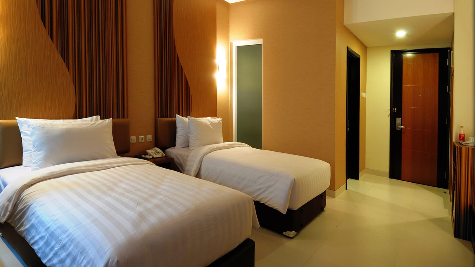 Lynt Hotel