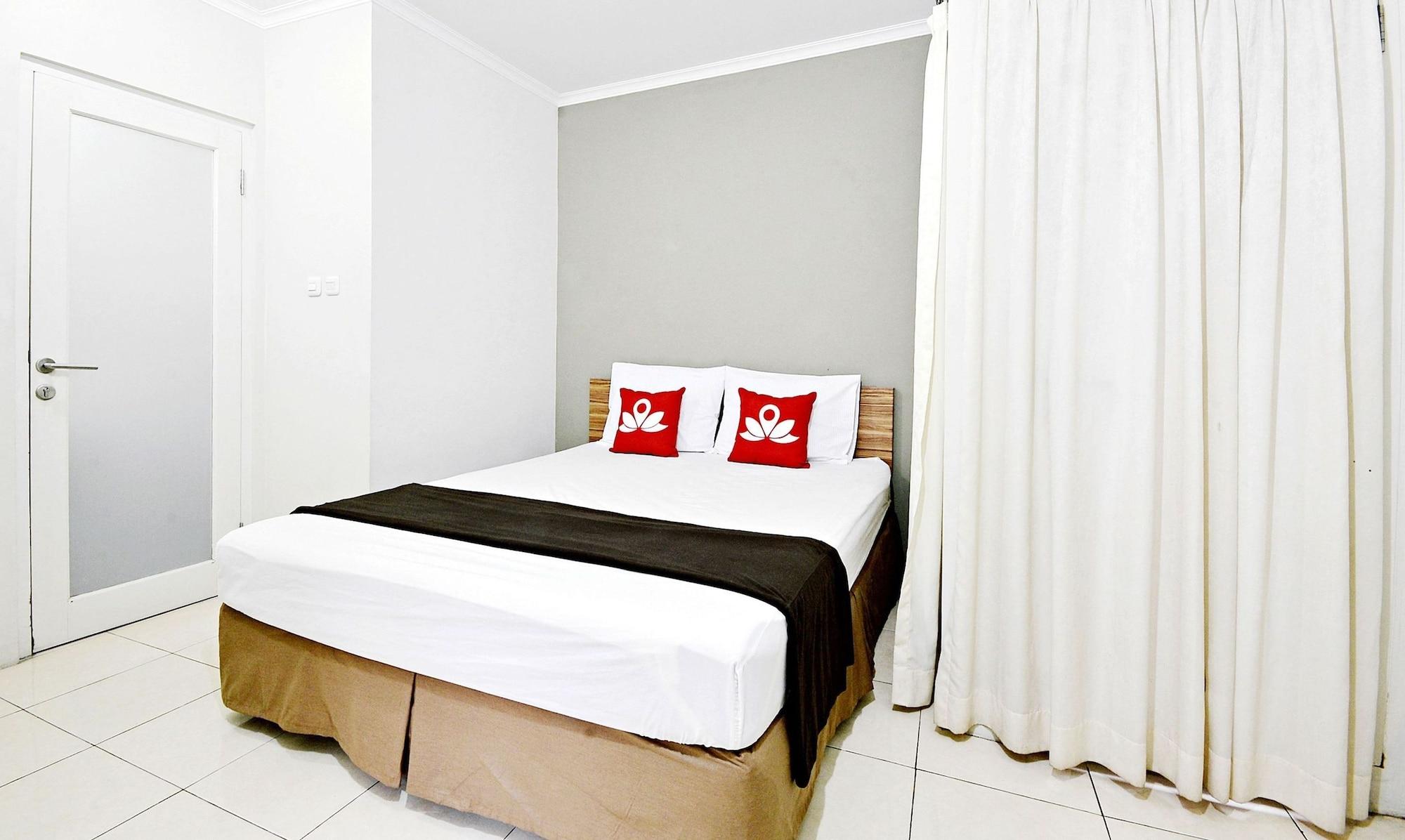 Hotel Zen Mampang Prapatan 3*