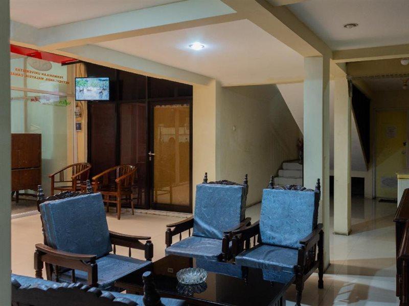 Hotel Audah Syariah Kuningan Redpartner