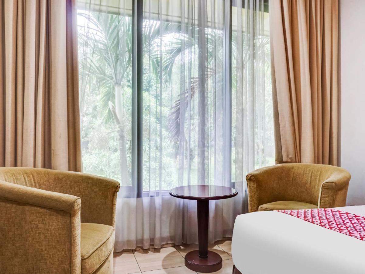 Hotel Collection O 91071 Desa Wisata Tmii Jakarta