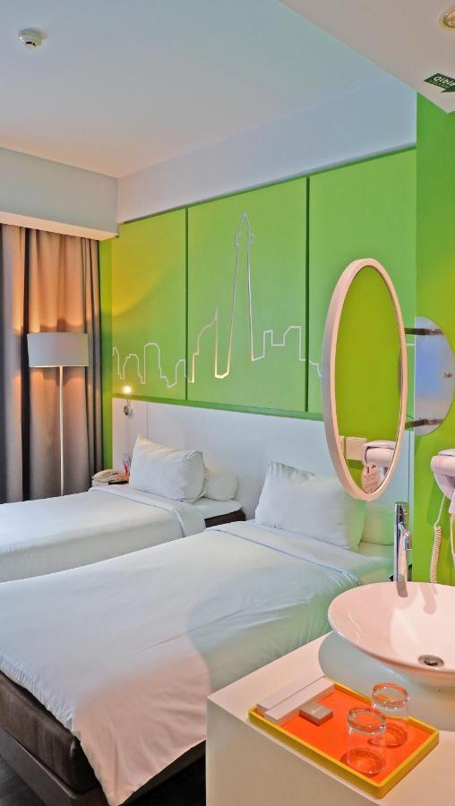 Hotel All Seasons Thamrin 3*