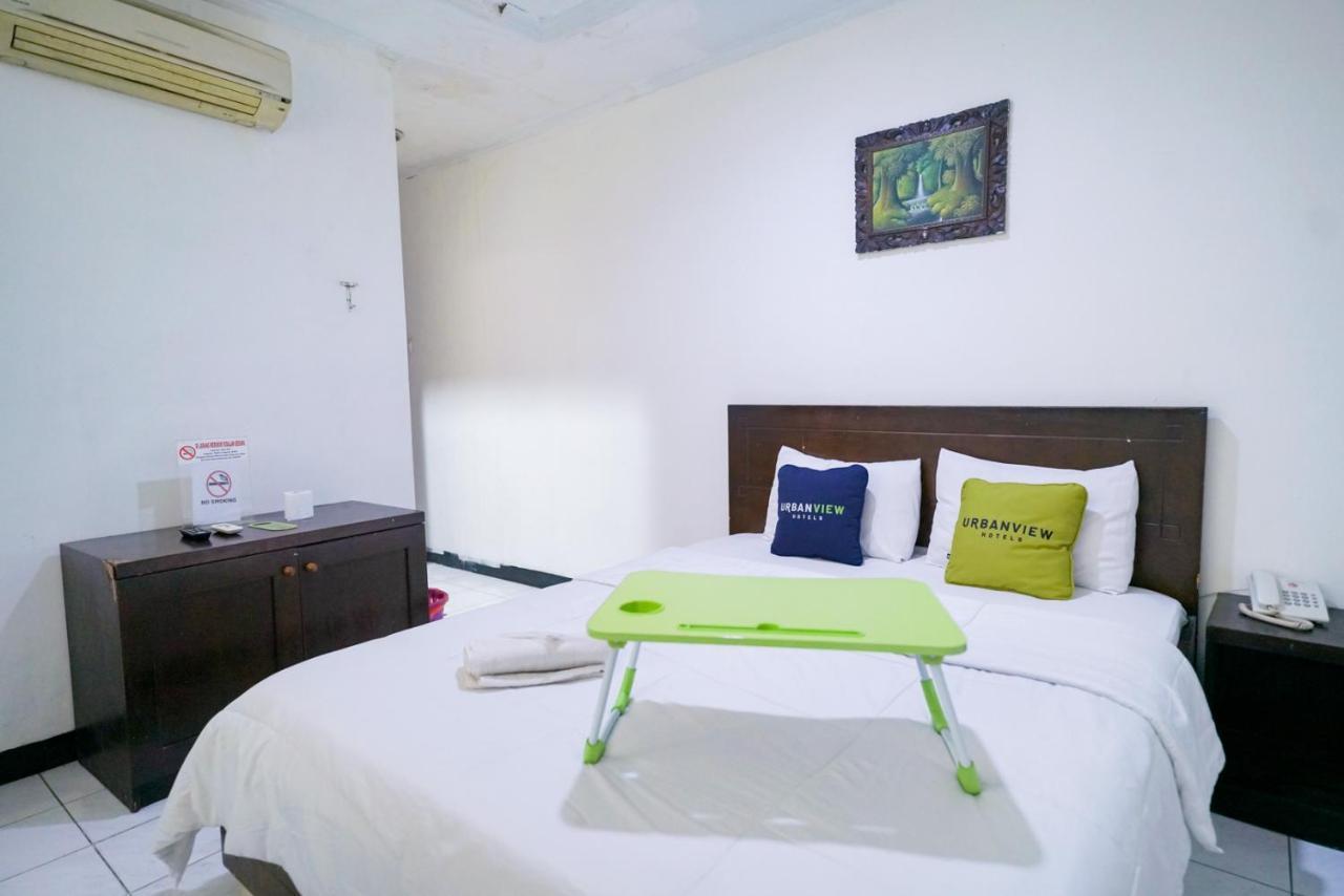 Urbanview Bes Mangga Besar By Reddoorz Hotel Jakarta
