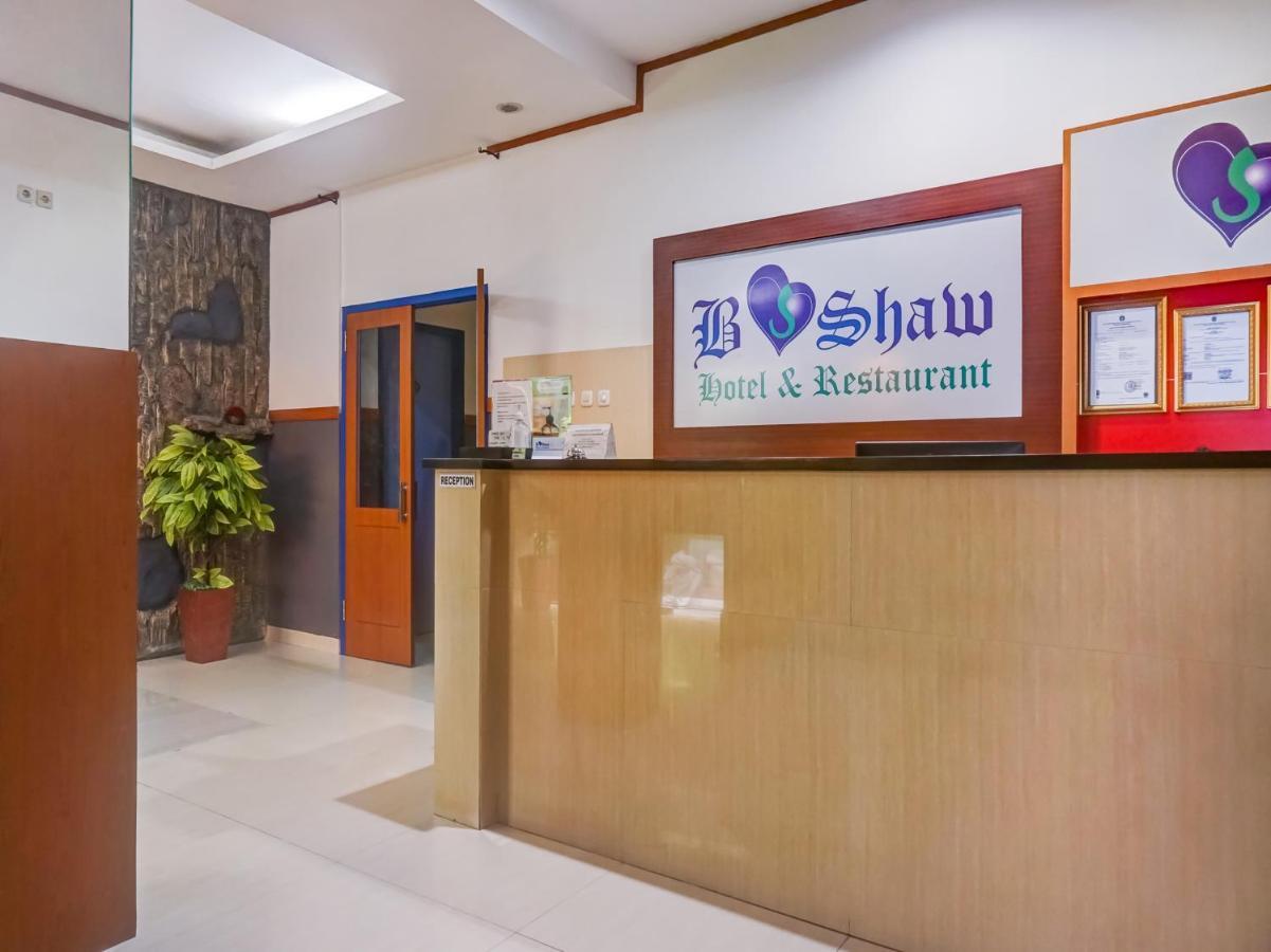 B Shaw Hotel