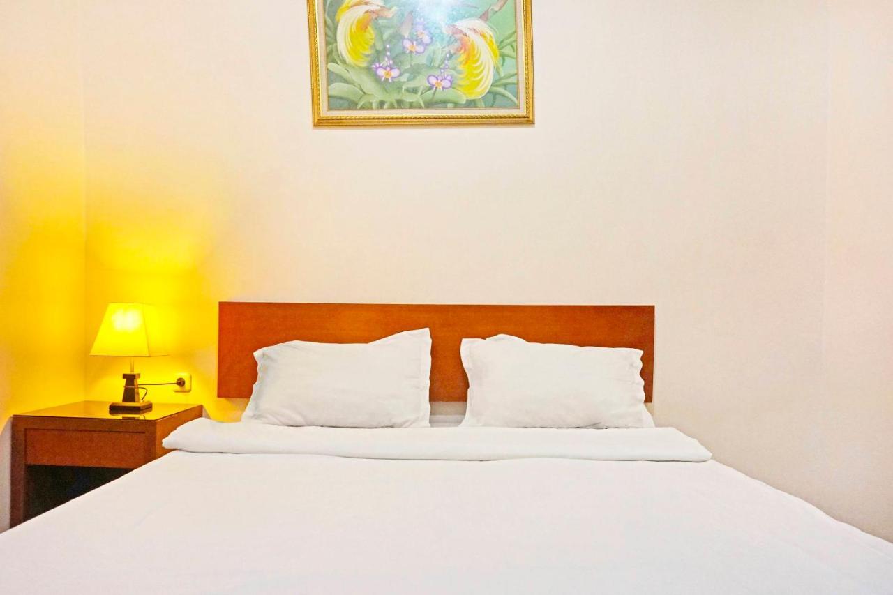 Collection O 91380 Golden Mansion Jakarta