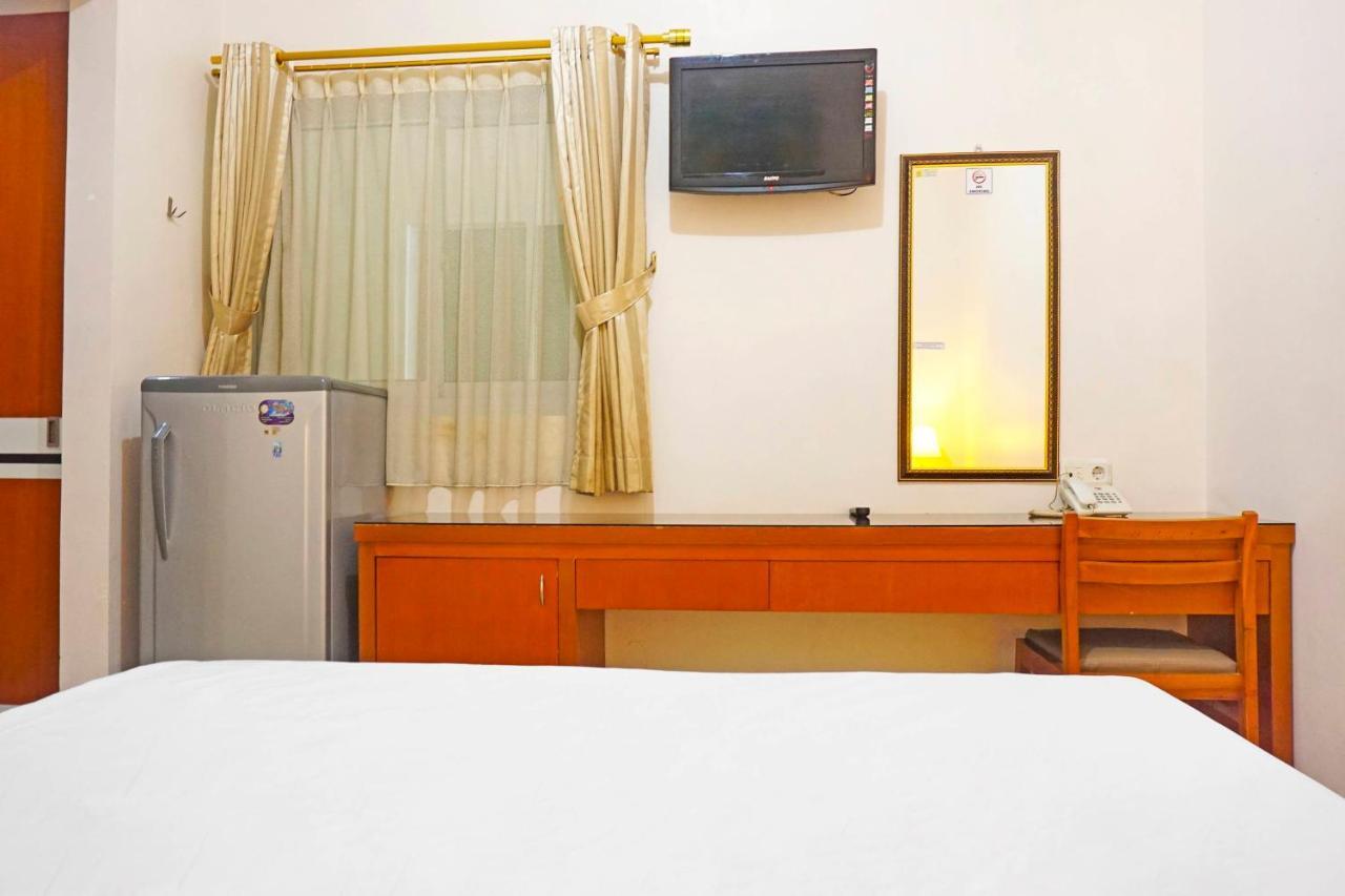 Collection O 91380 Golden Mansion Jakarta