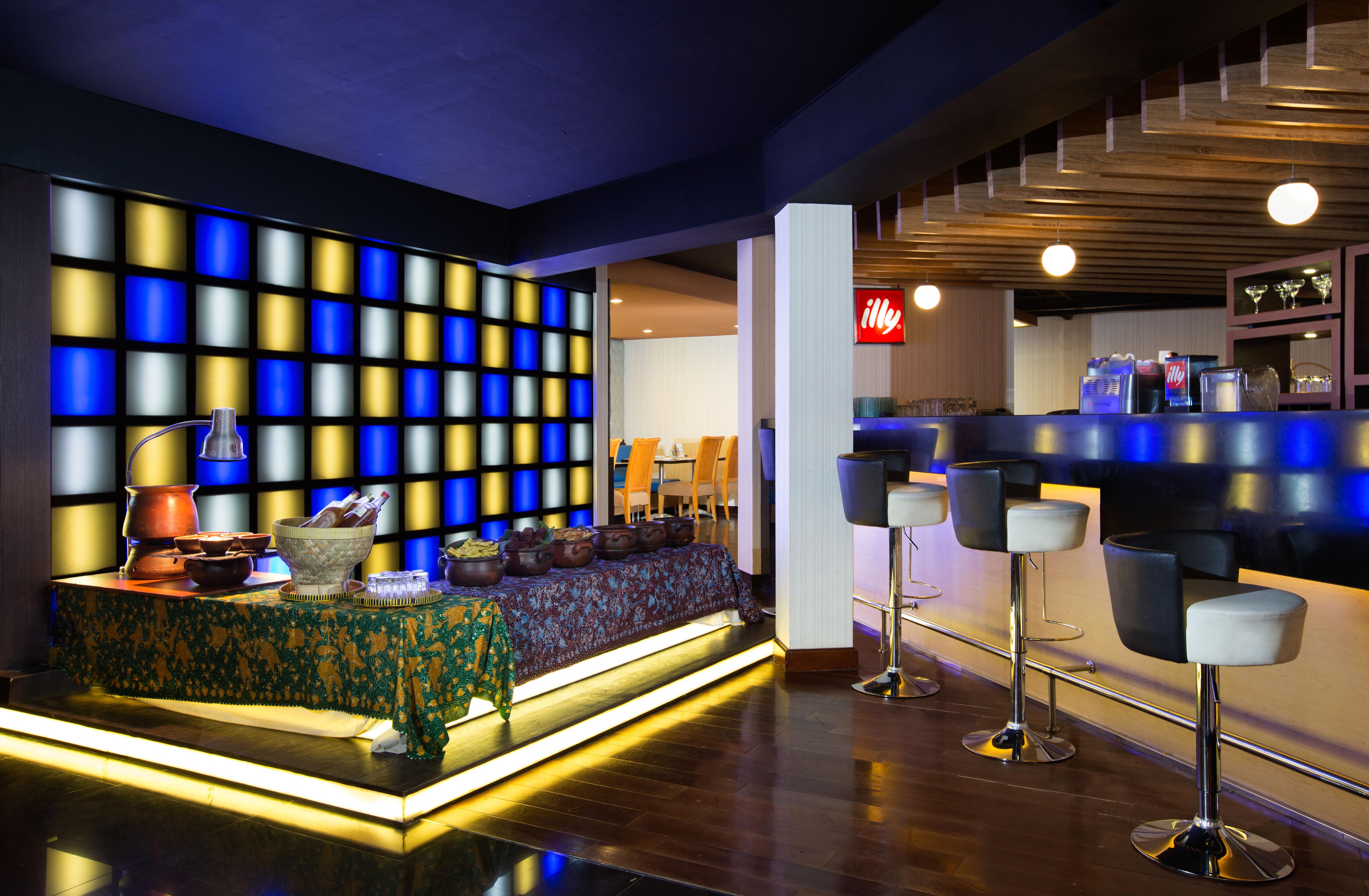 Horison Ultima & Residences Rasuna 4*