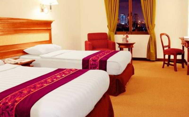 Hotel Mega Anggrek Slipi 3*
