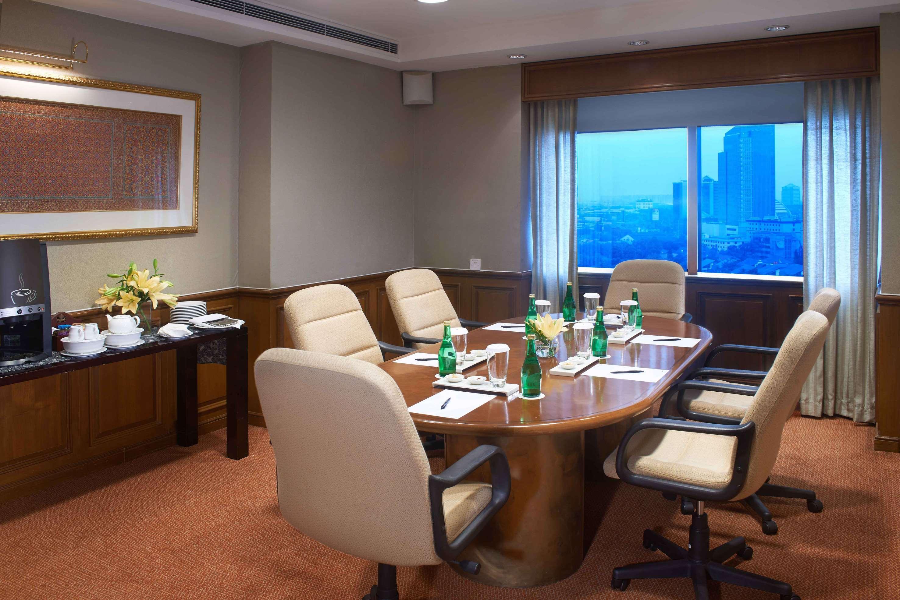 Khách sạn Gran Melia Jakarta