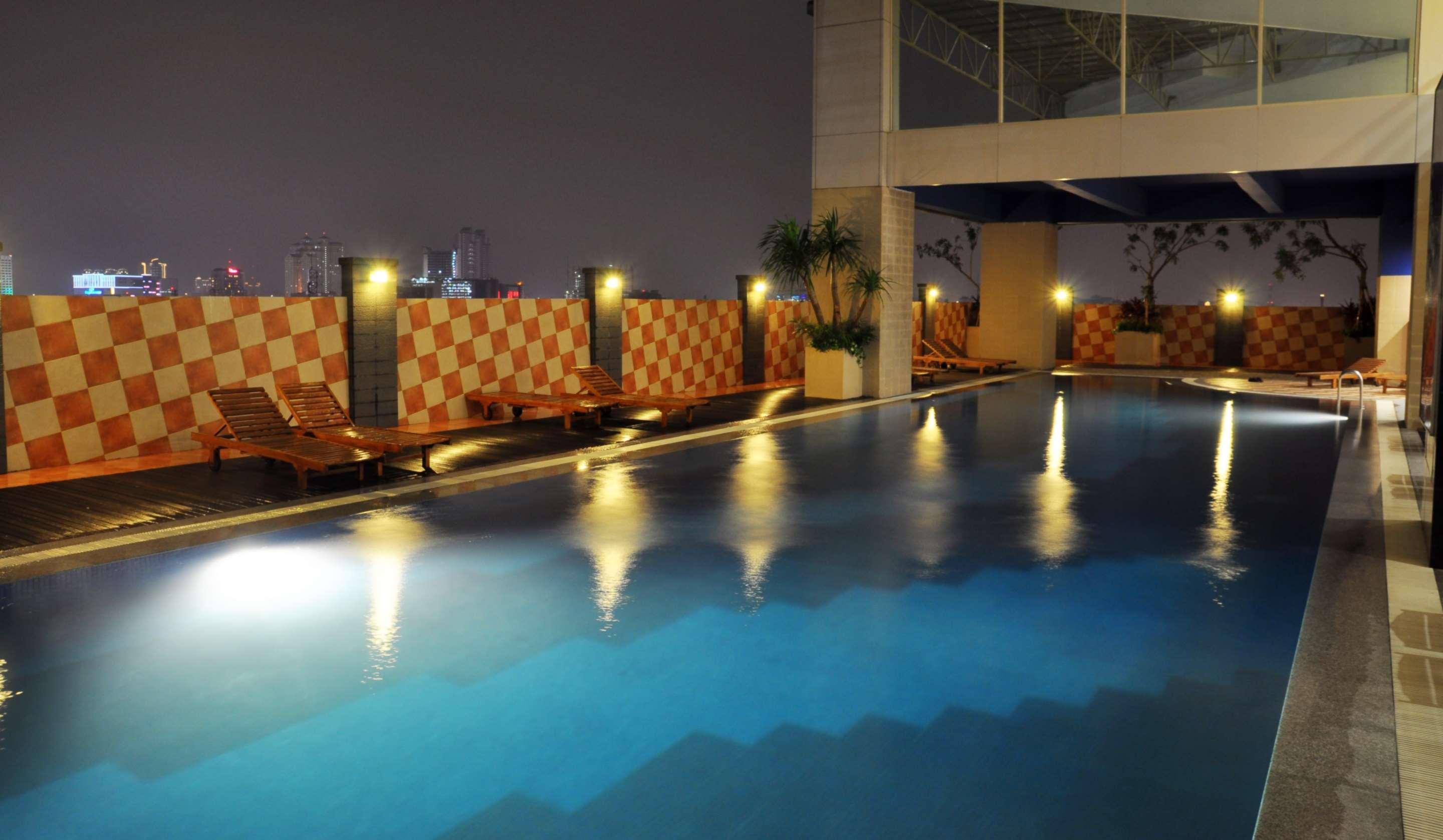 Western Mangga Dua & 4*