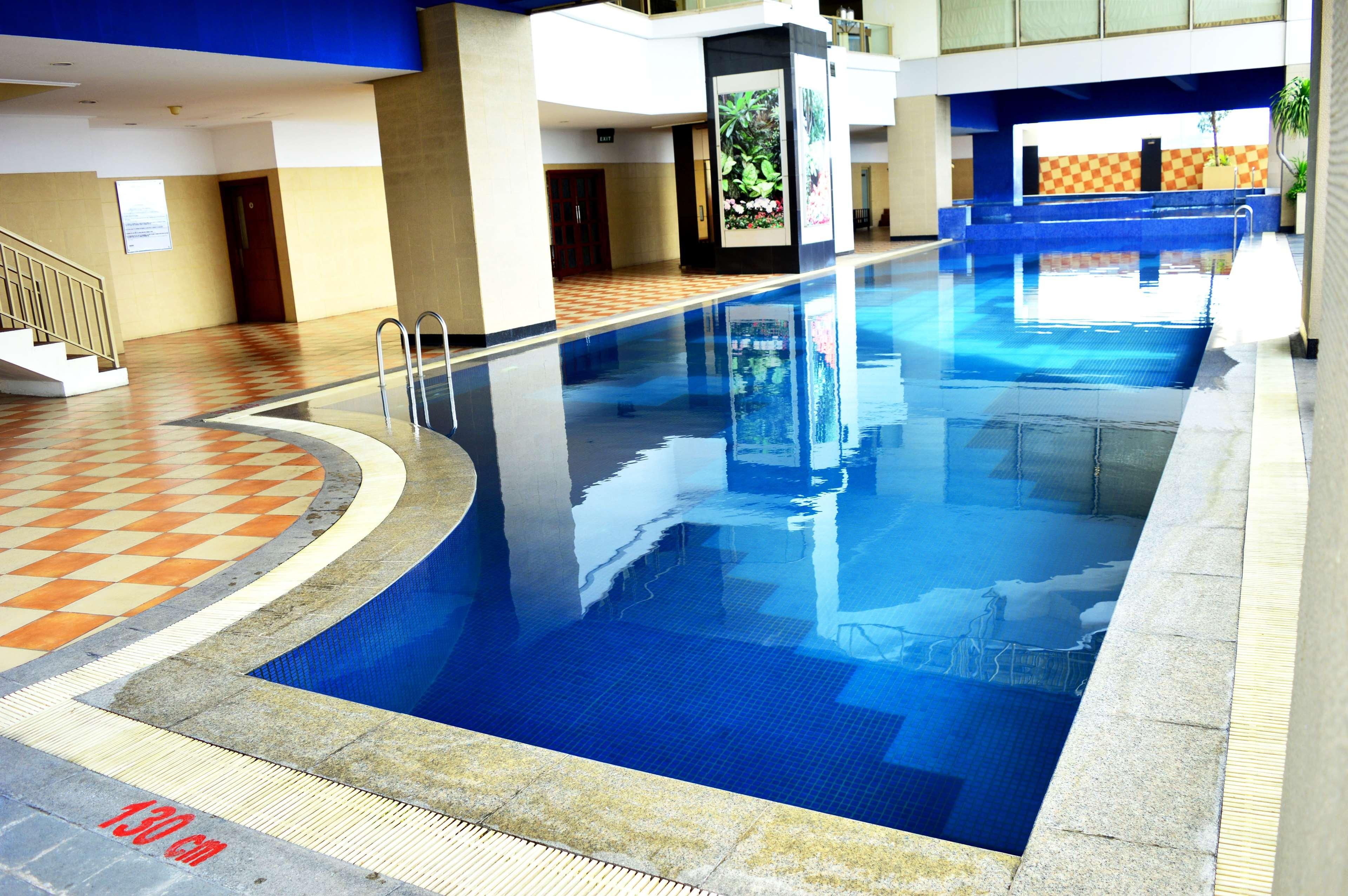 Hotel Western Mangga Dua & Jakarta