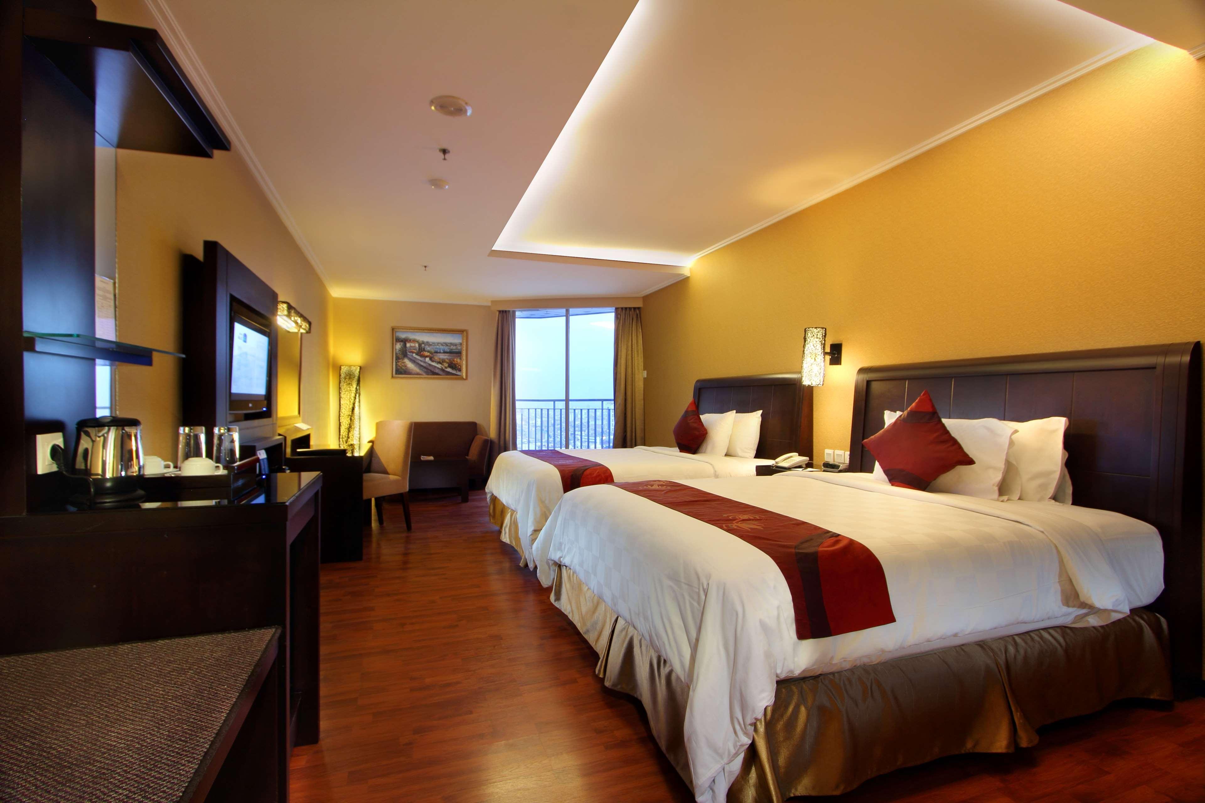 Hotel Western Mangga Dua &