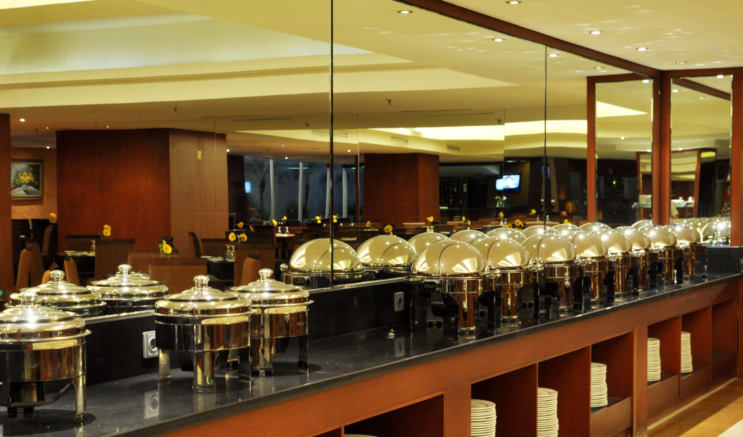 Hotel Western Mangga Dua &