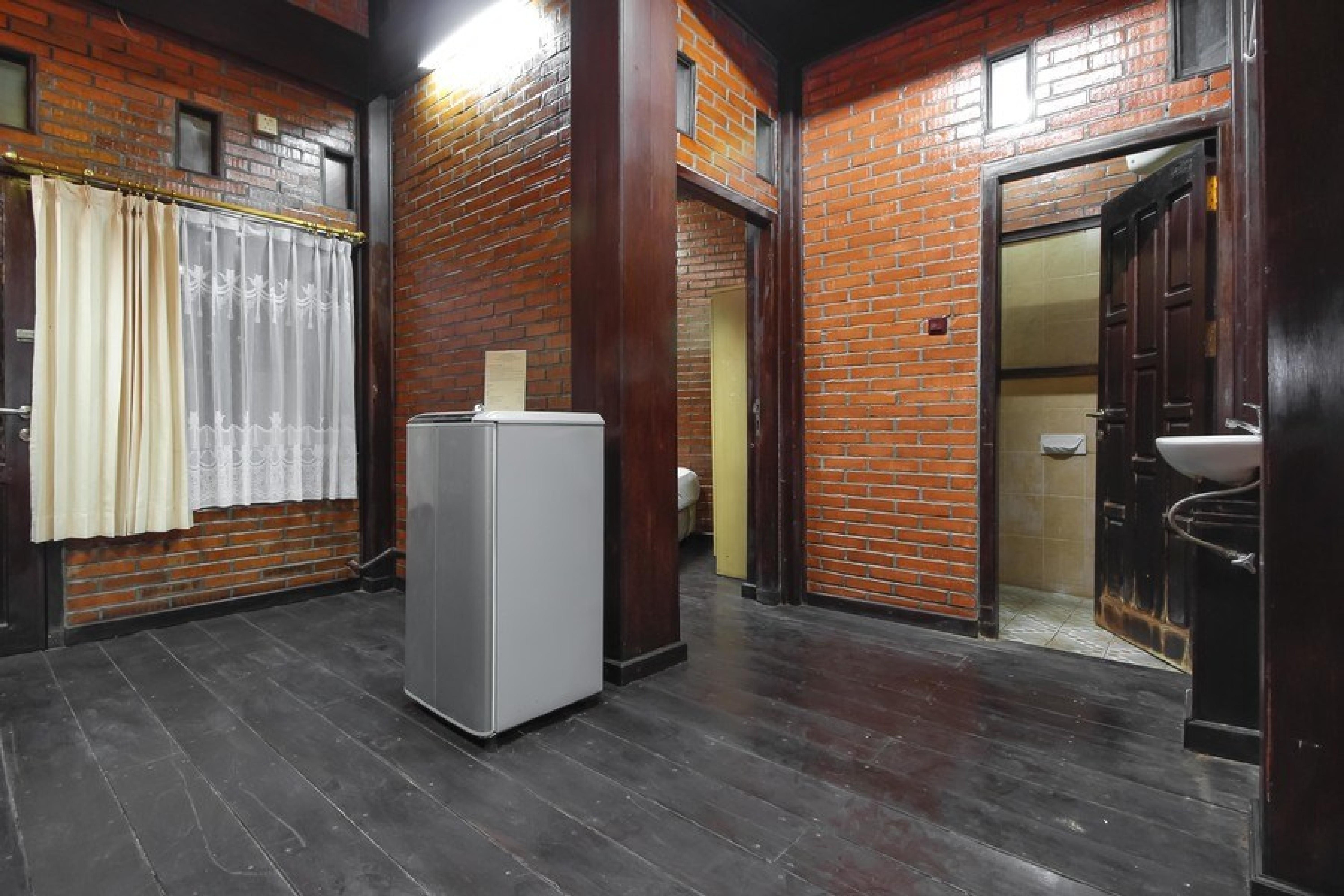 Guest house Reddoorz @ Cilandak Timur