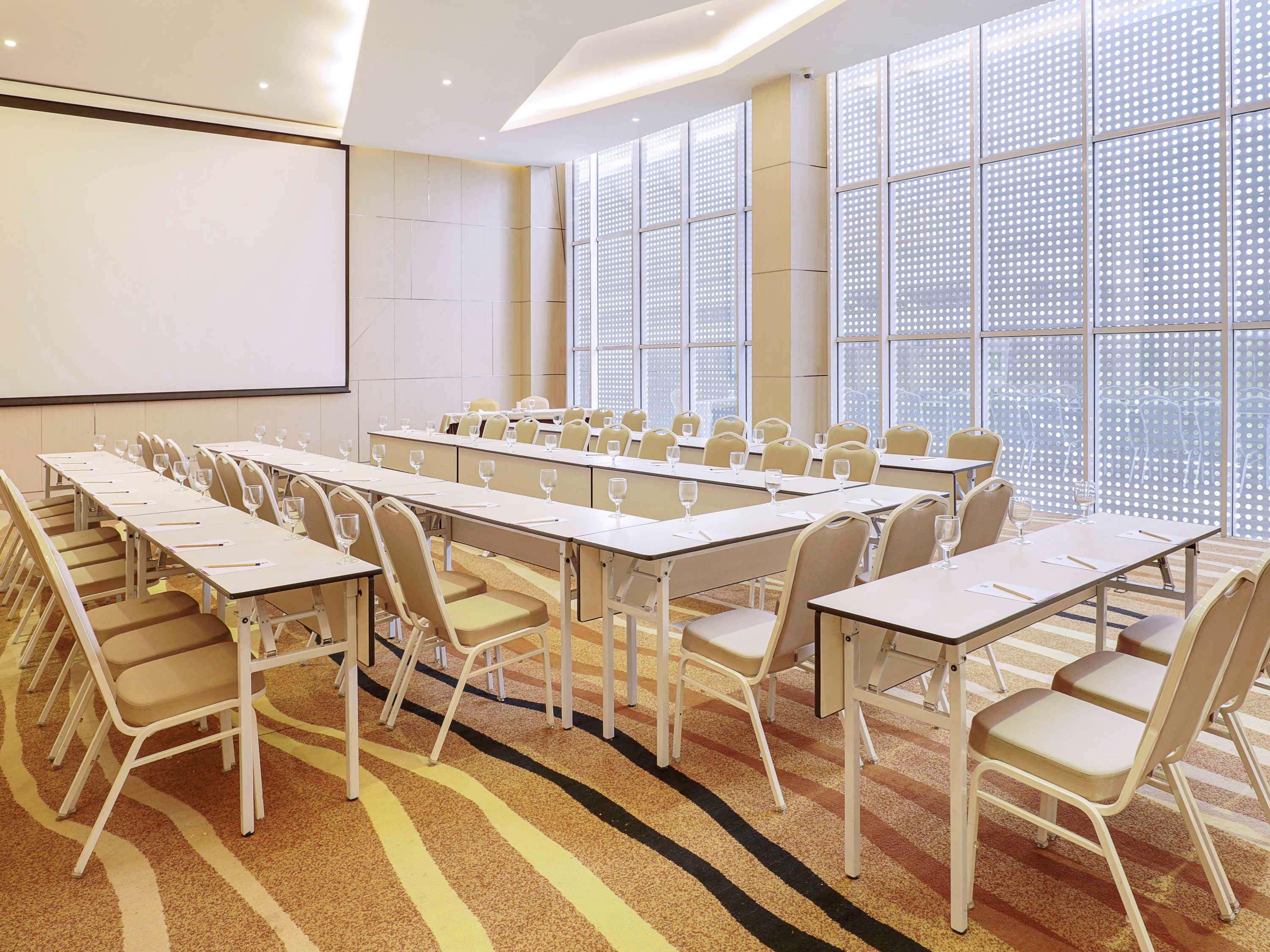 Ibis Styles Gajah Mada Hotel 3*