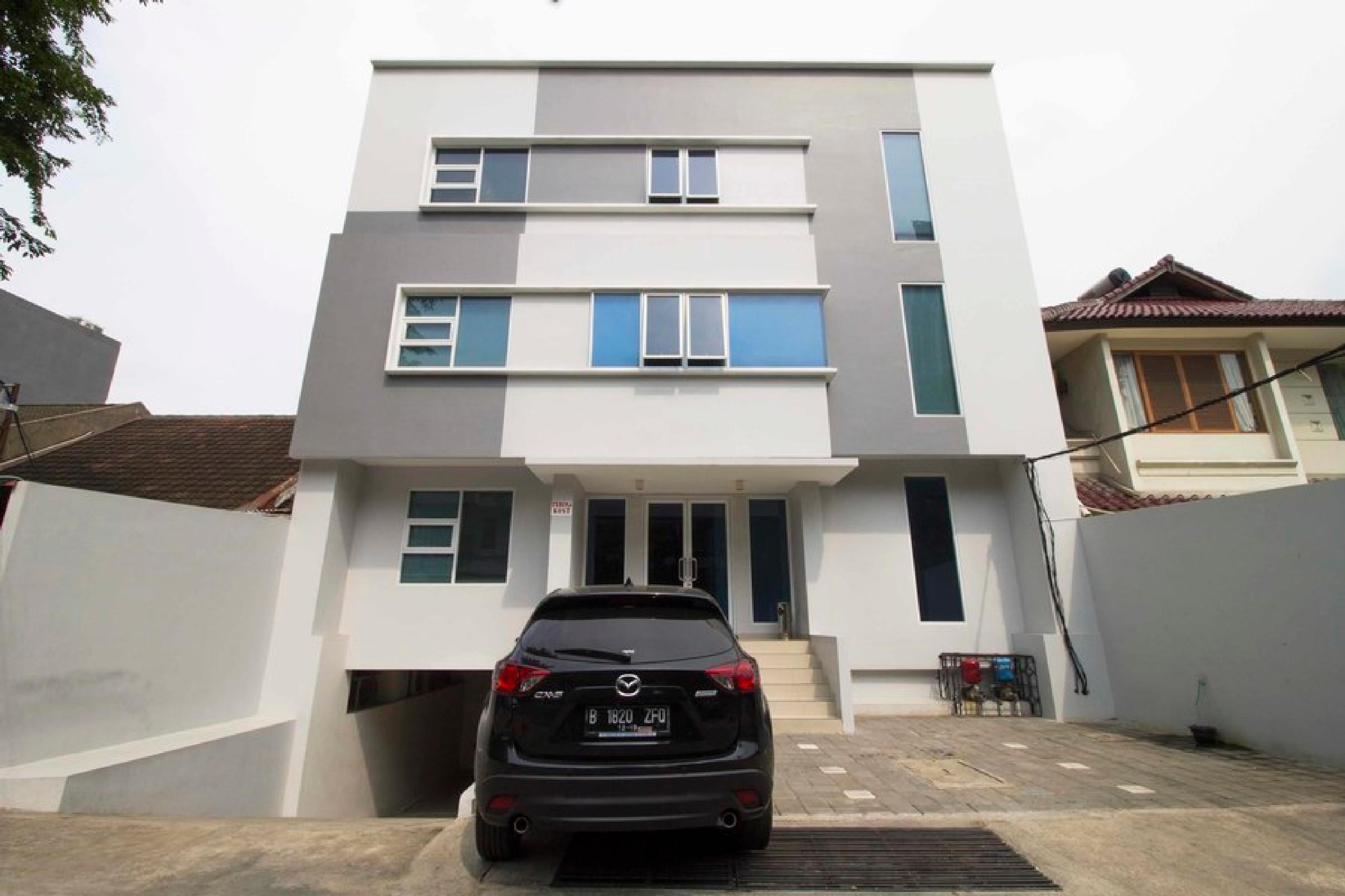 Reddoorz Plus @ Setiabudi Tengah 2* Jakarta