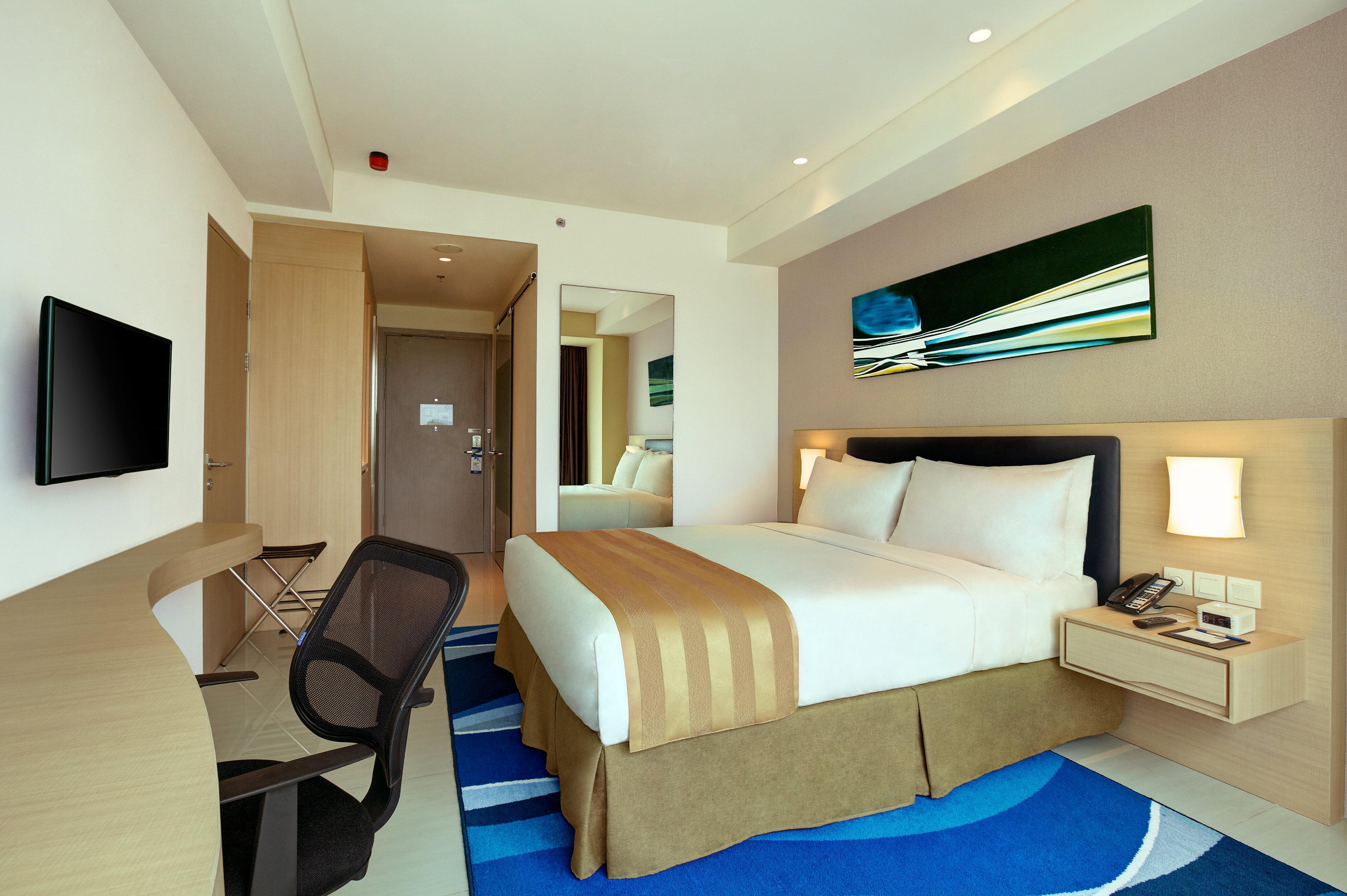 Hotel Express International Expo By Ihg Jakarta