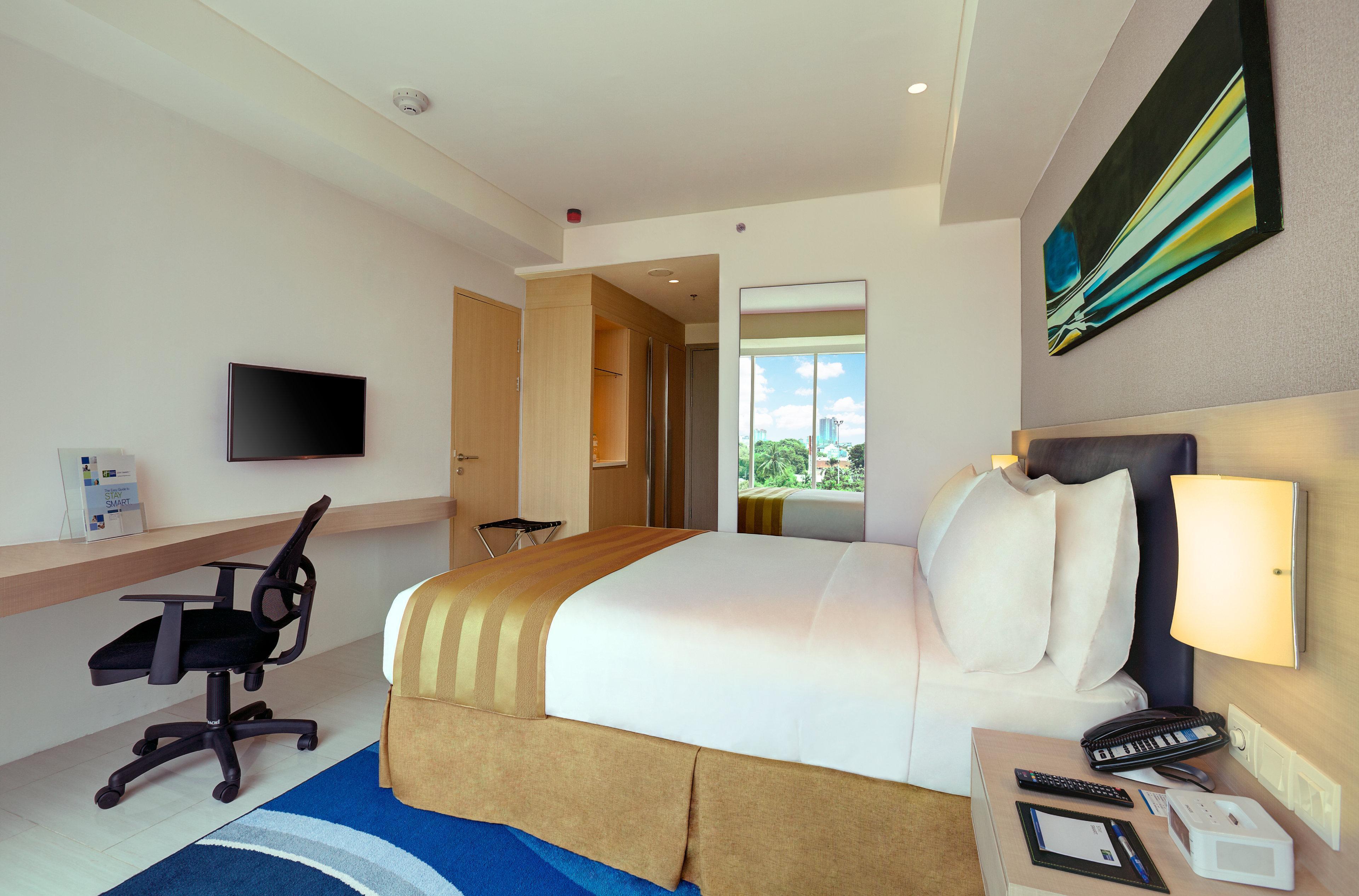 Hotel Express International Expo By Ihg 3*
