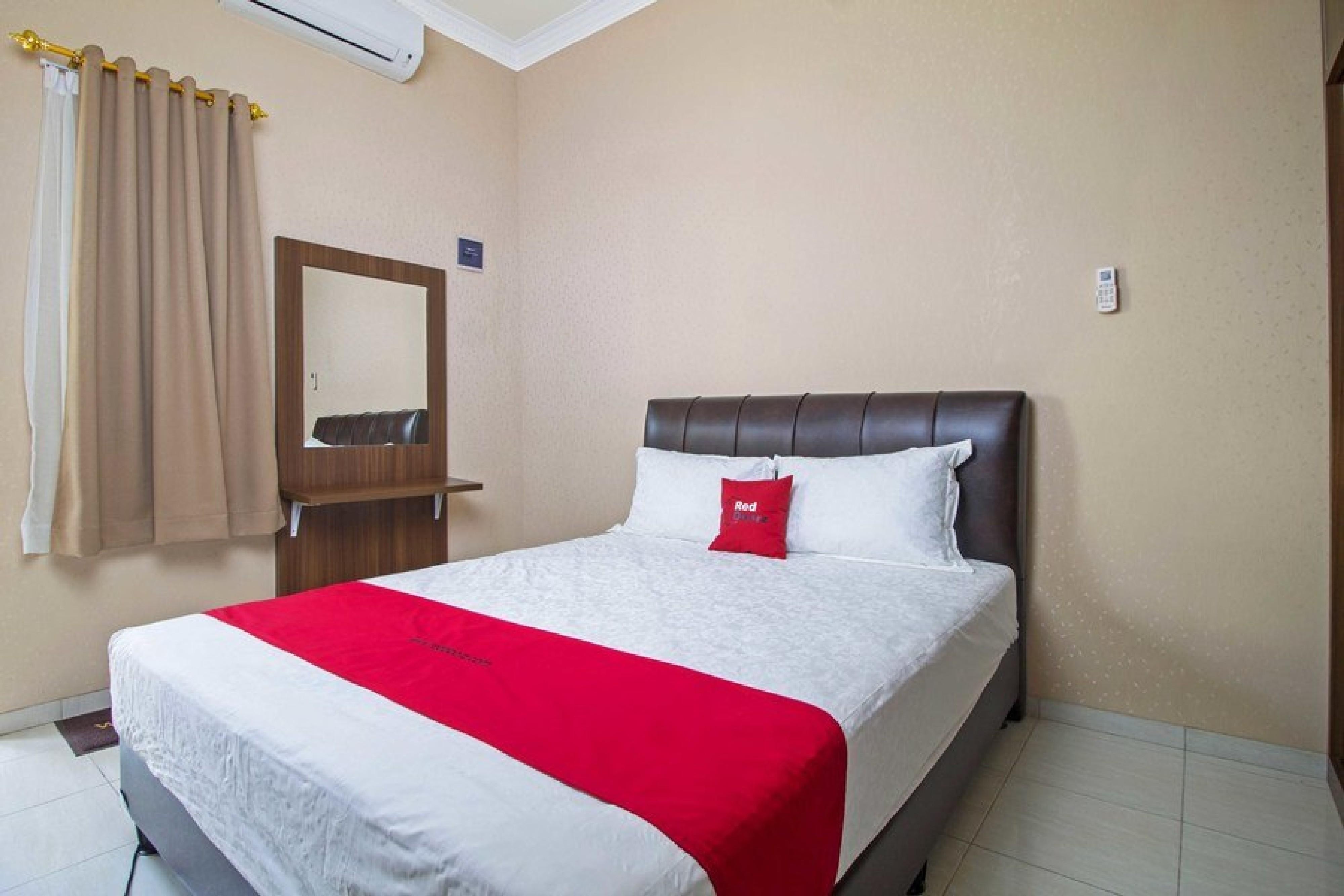 Reddoorz Syariah Near Mercu Buana Guest house 2*