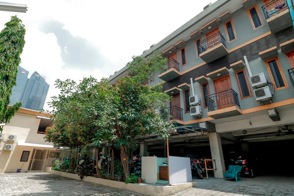 Reddoorz Near Ciputra World Kuningan 3 Guest house *