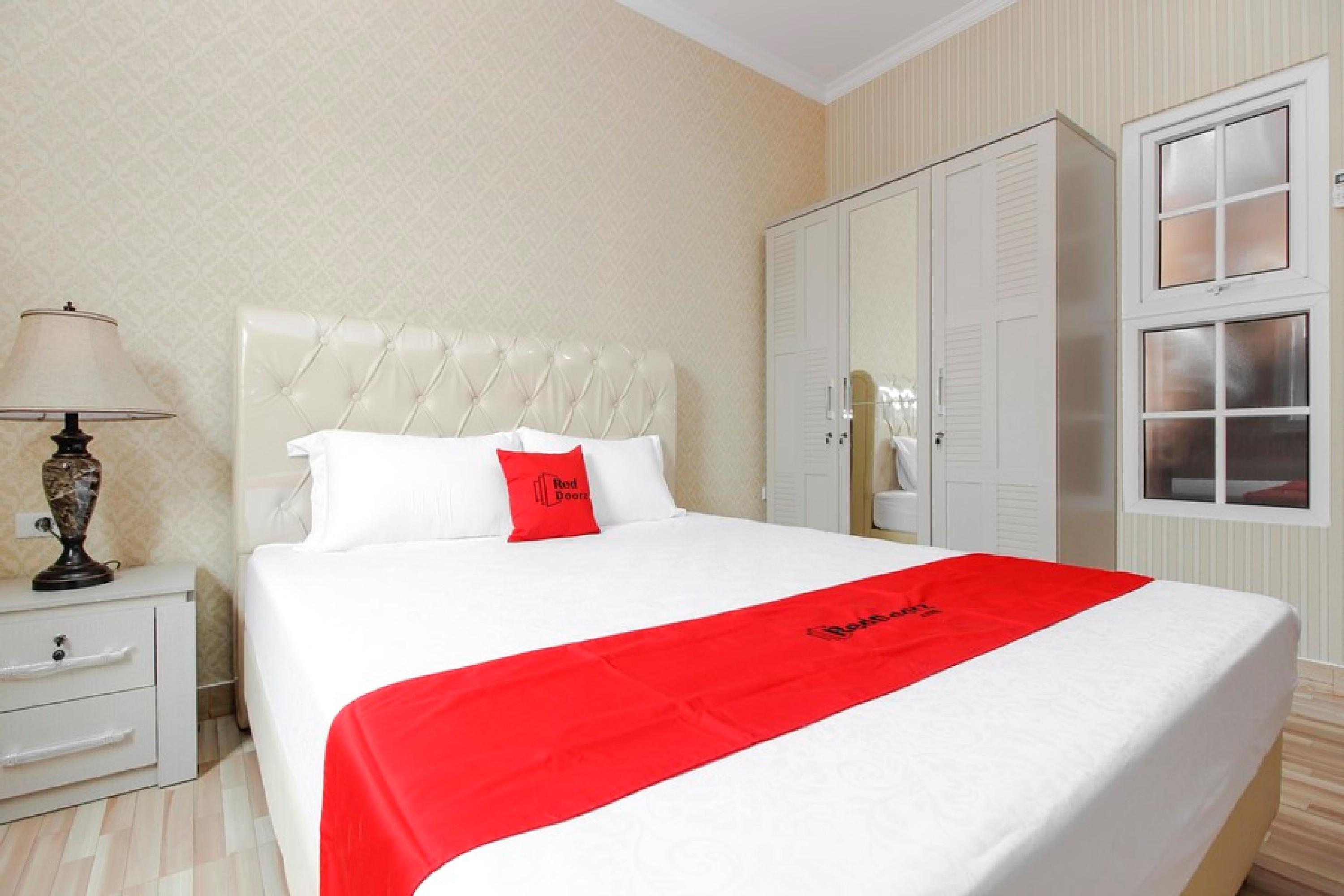 Guest house Reddoorz @ Kwitang 2 3*