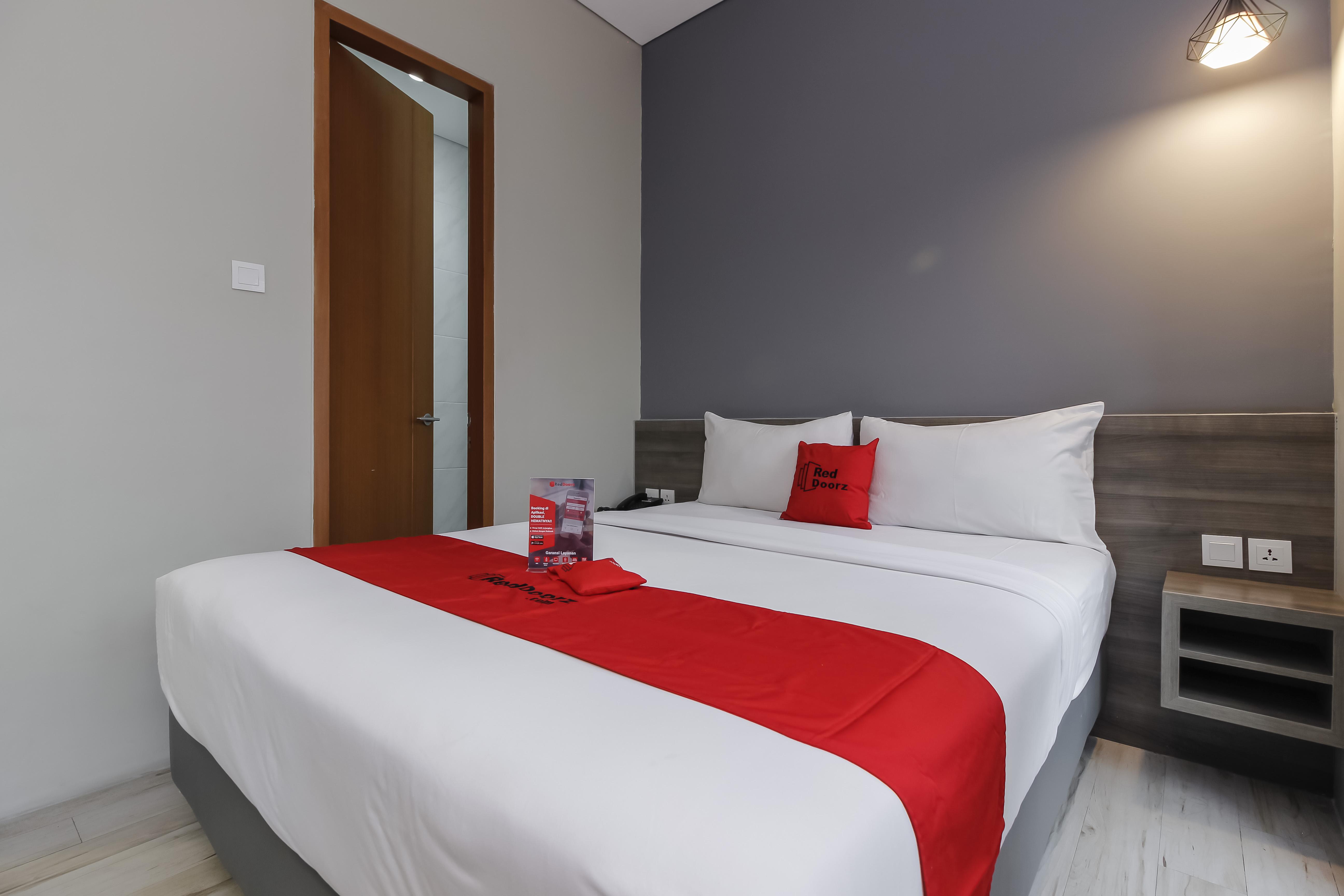 Guest house Reddoorz Near Tebet Jakarta