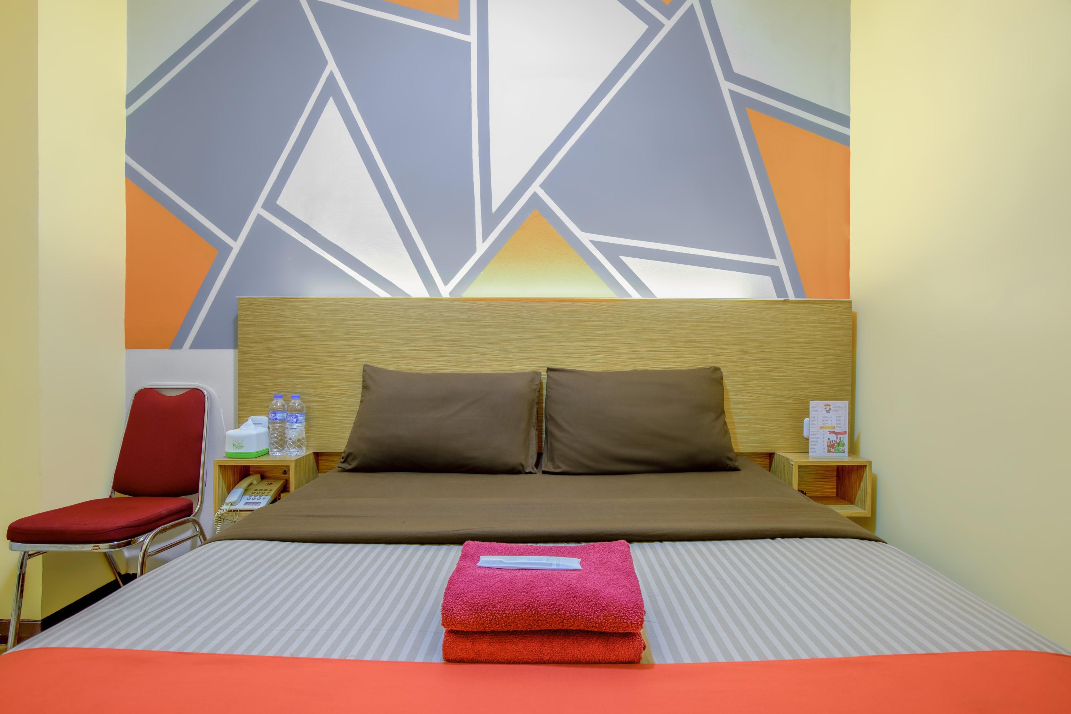 Icon Hotel *