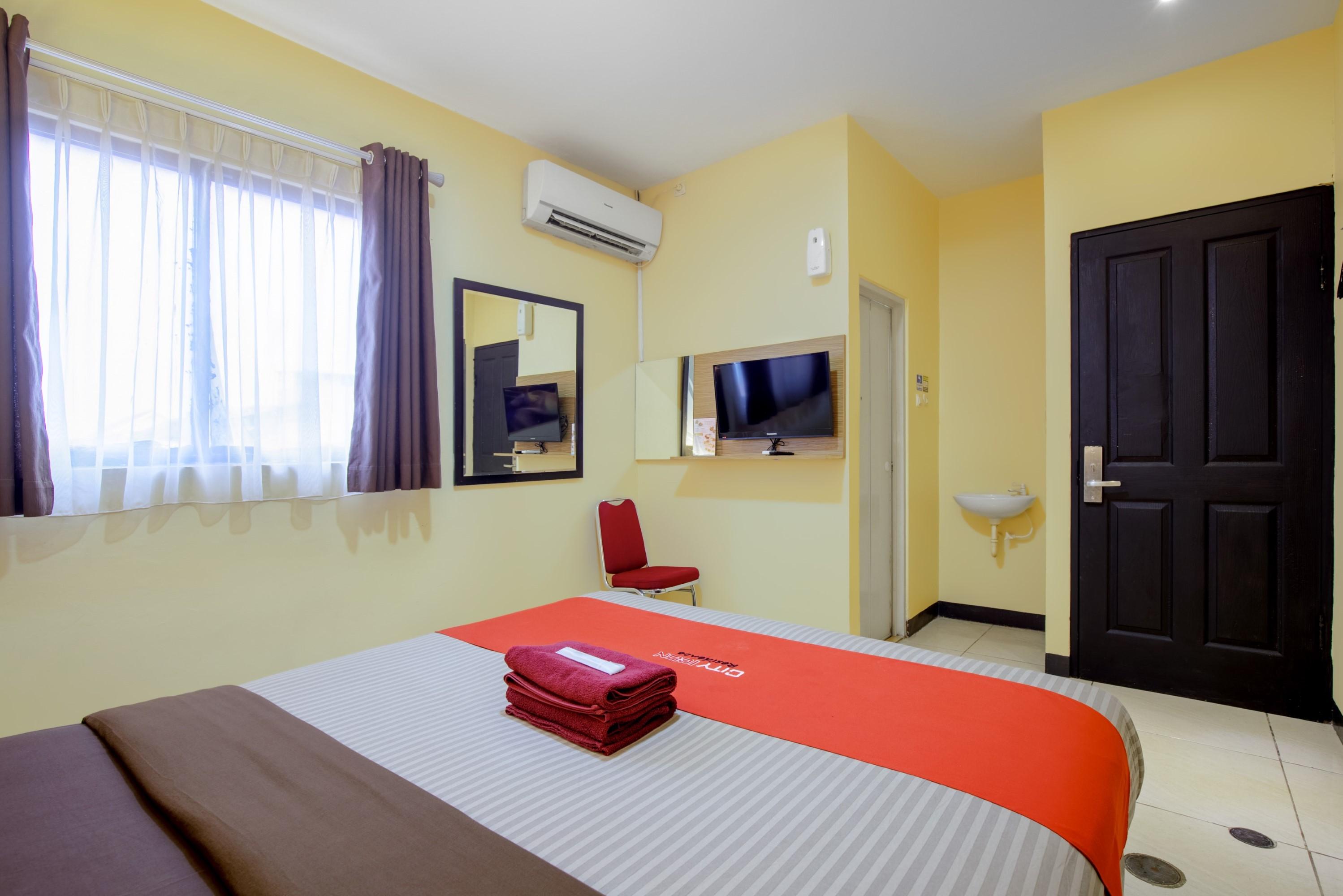 Icon Hotel *