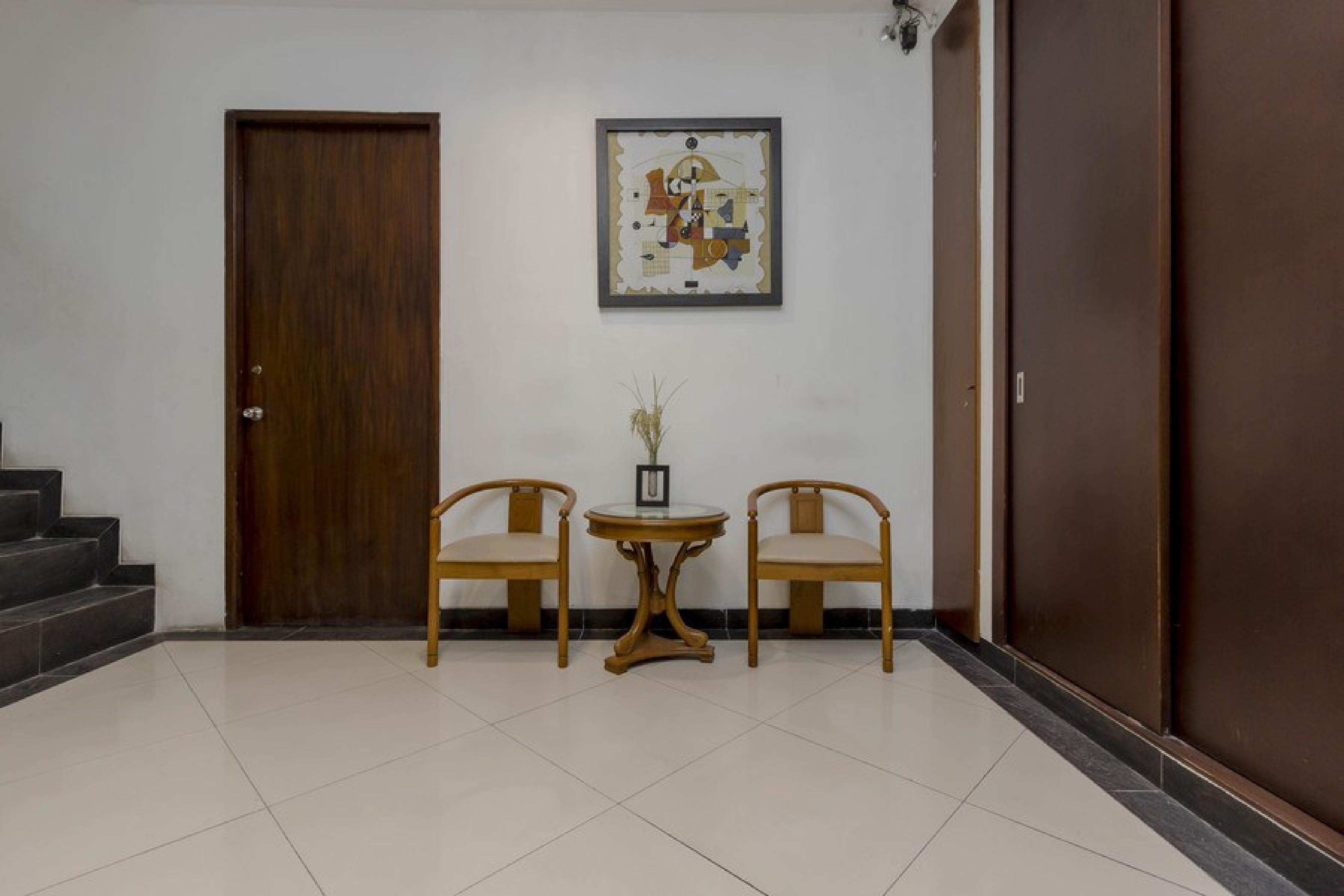 Guest house Reddoorz @ Pasar Baru 3*