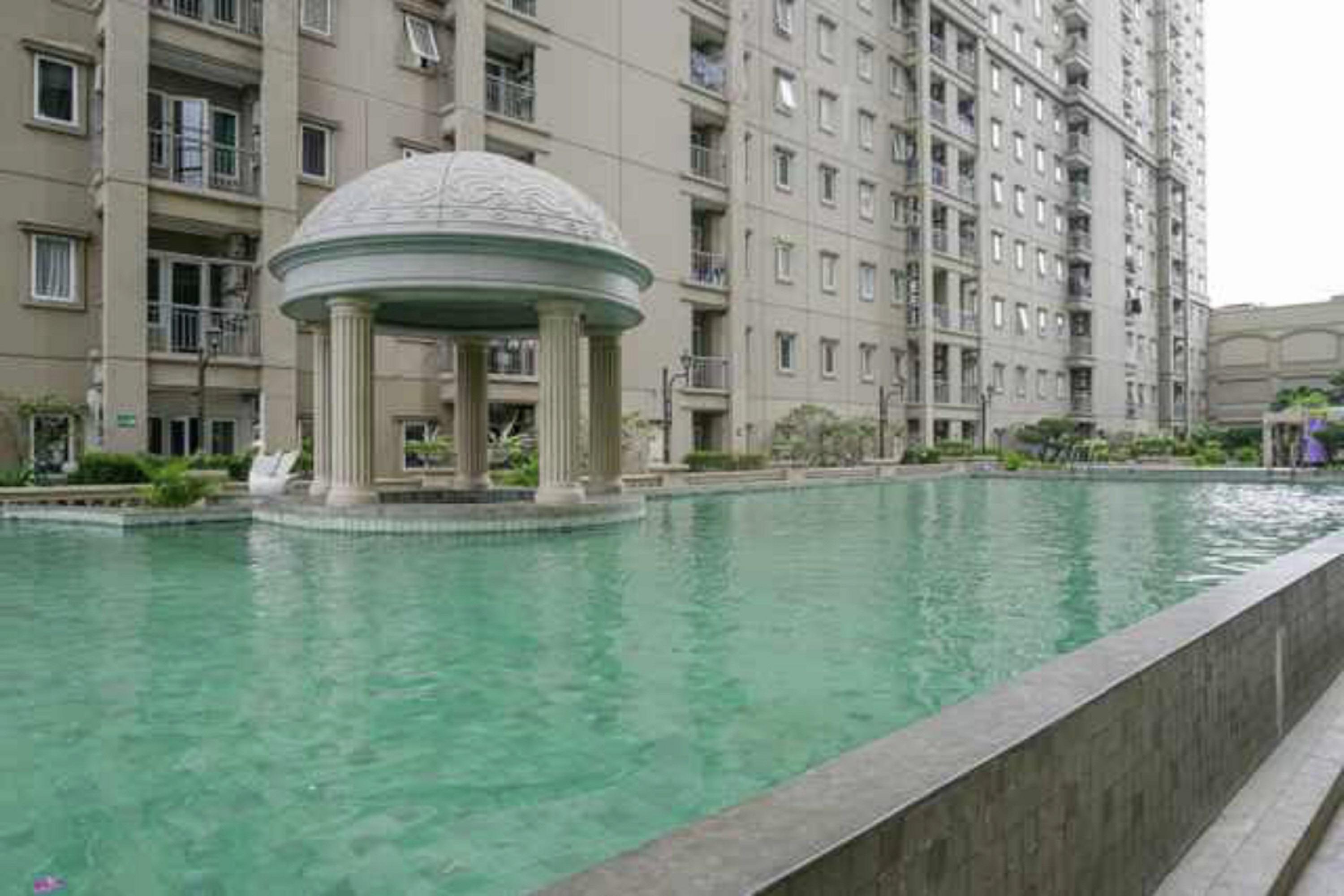 Collection O 6 Grand Palace Kemayoran