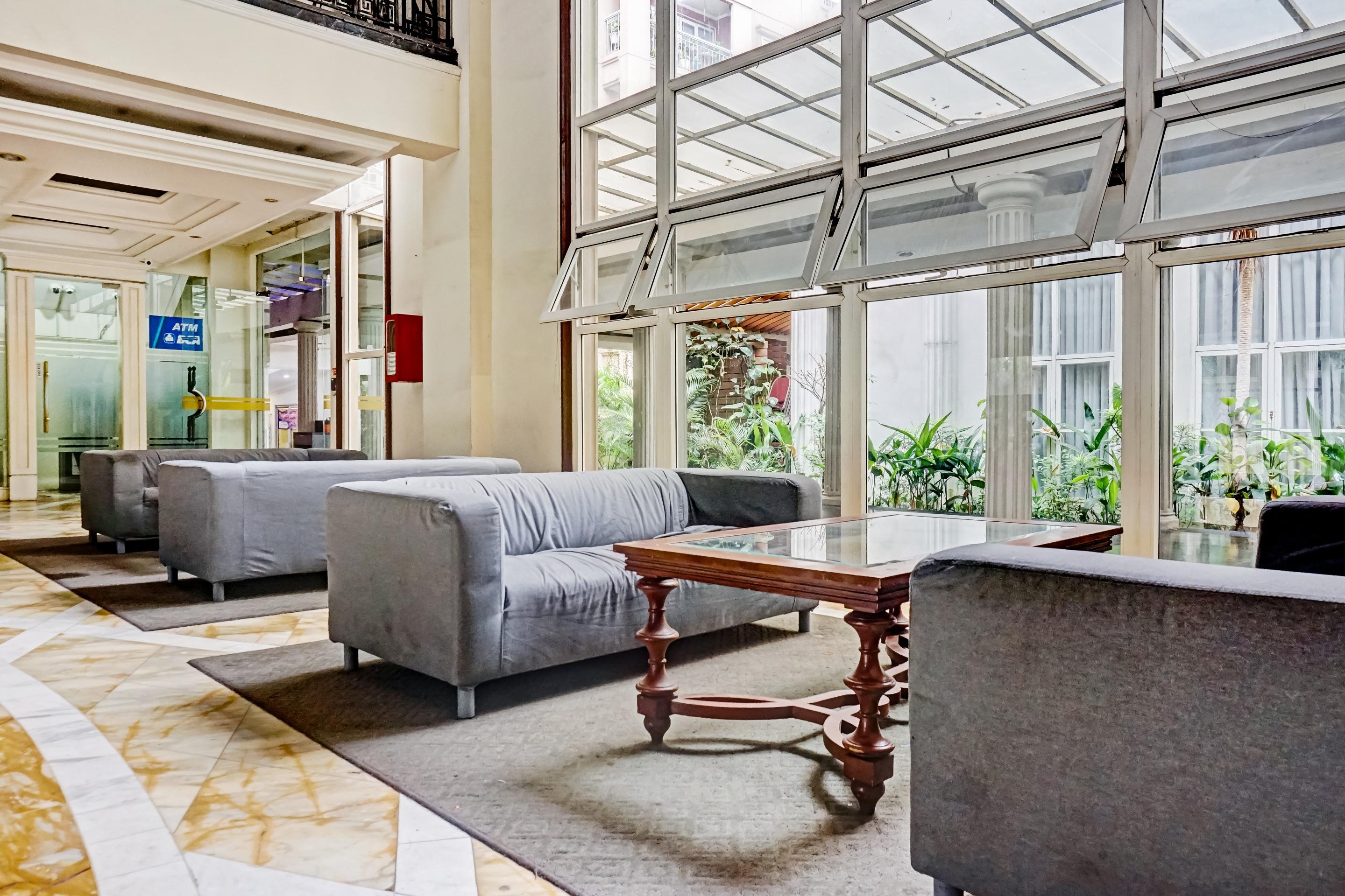 Collection O 6 Grand Palace Kemayoran Hotel
