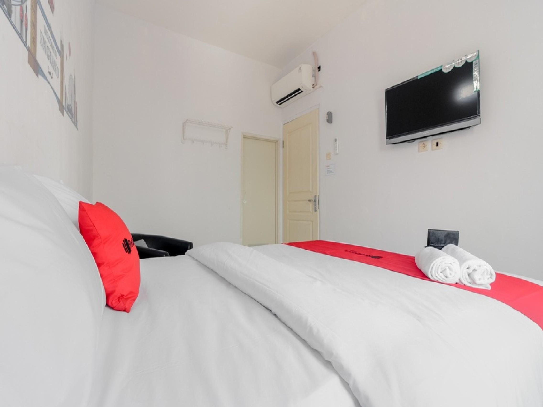 Nhà khách Reddoorz Near Taman Rasuna Menteng Jakarta