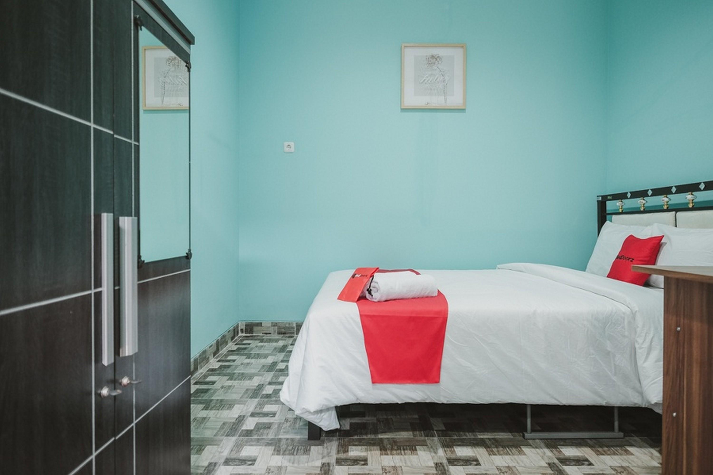Guest house Reddoorz Near Rsud Koja Jakarta