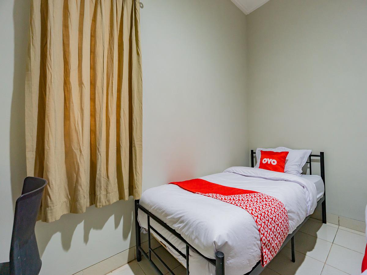 Oyo 2416 Griya Otista Syariah Hotel Jakarta