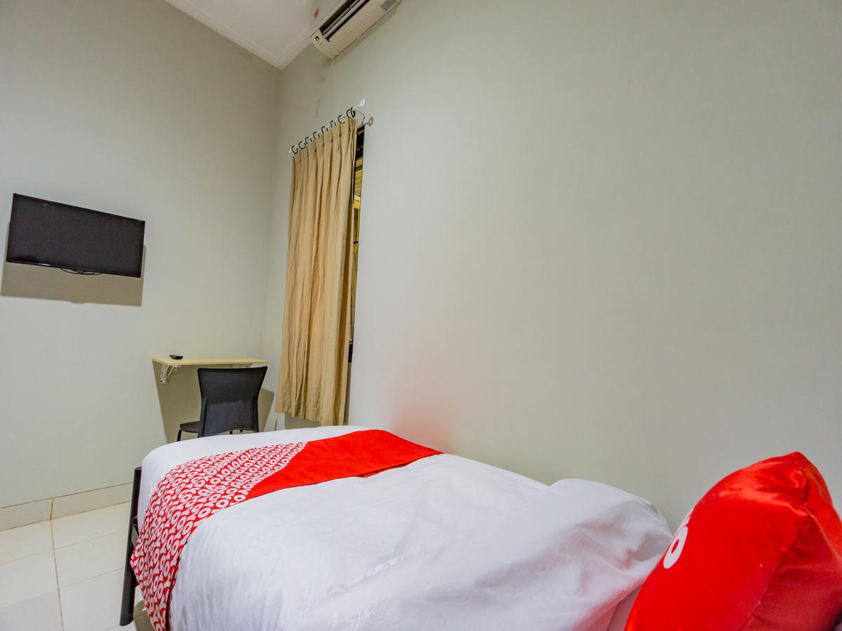 Oyo 2416 Griya Otista Syariah 2* Jakarta