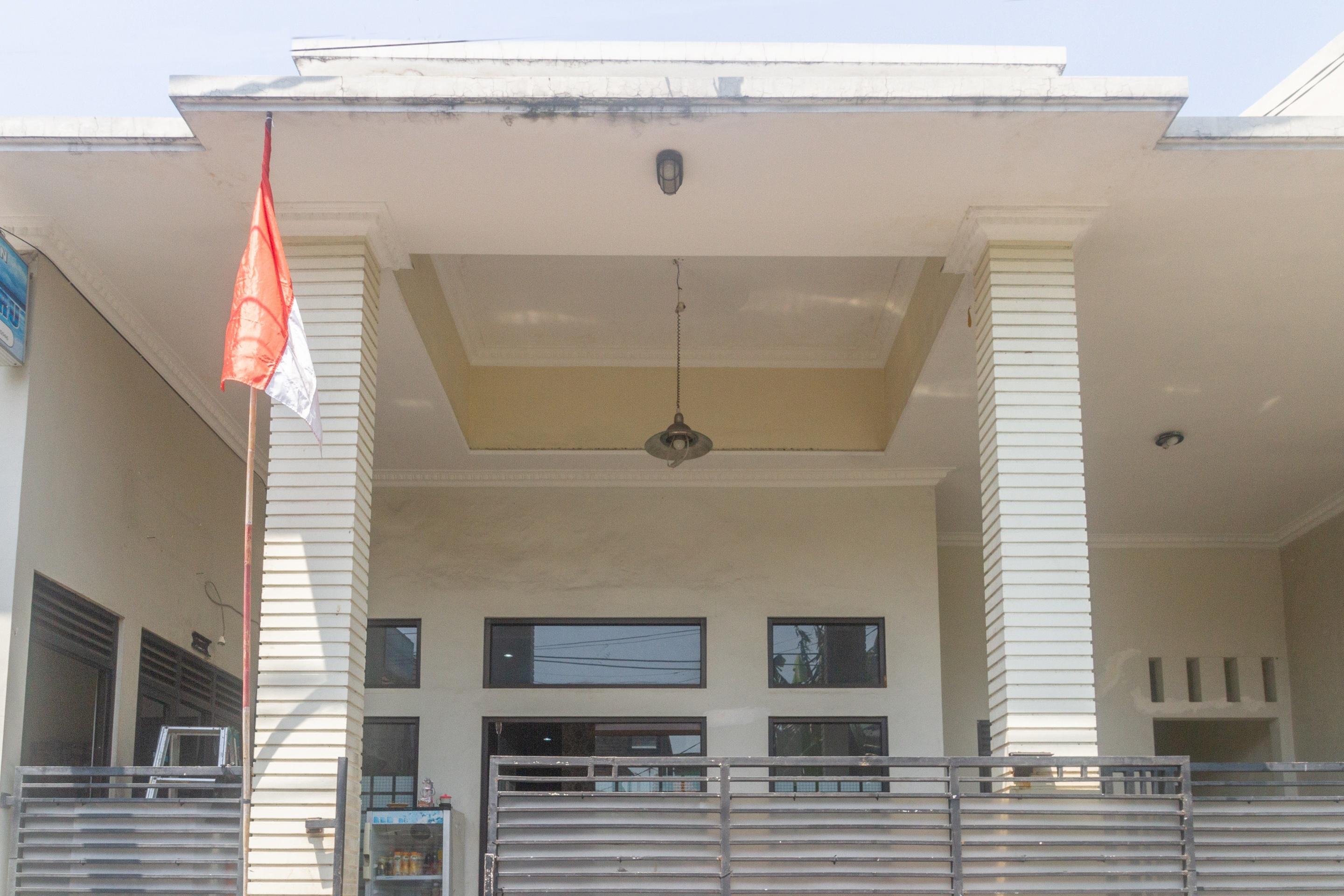 Hotel Spot On 3155 Banyu Biru Syariah