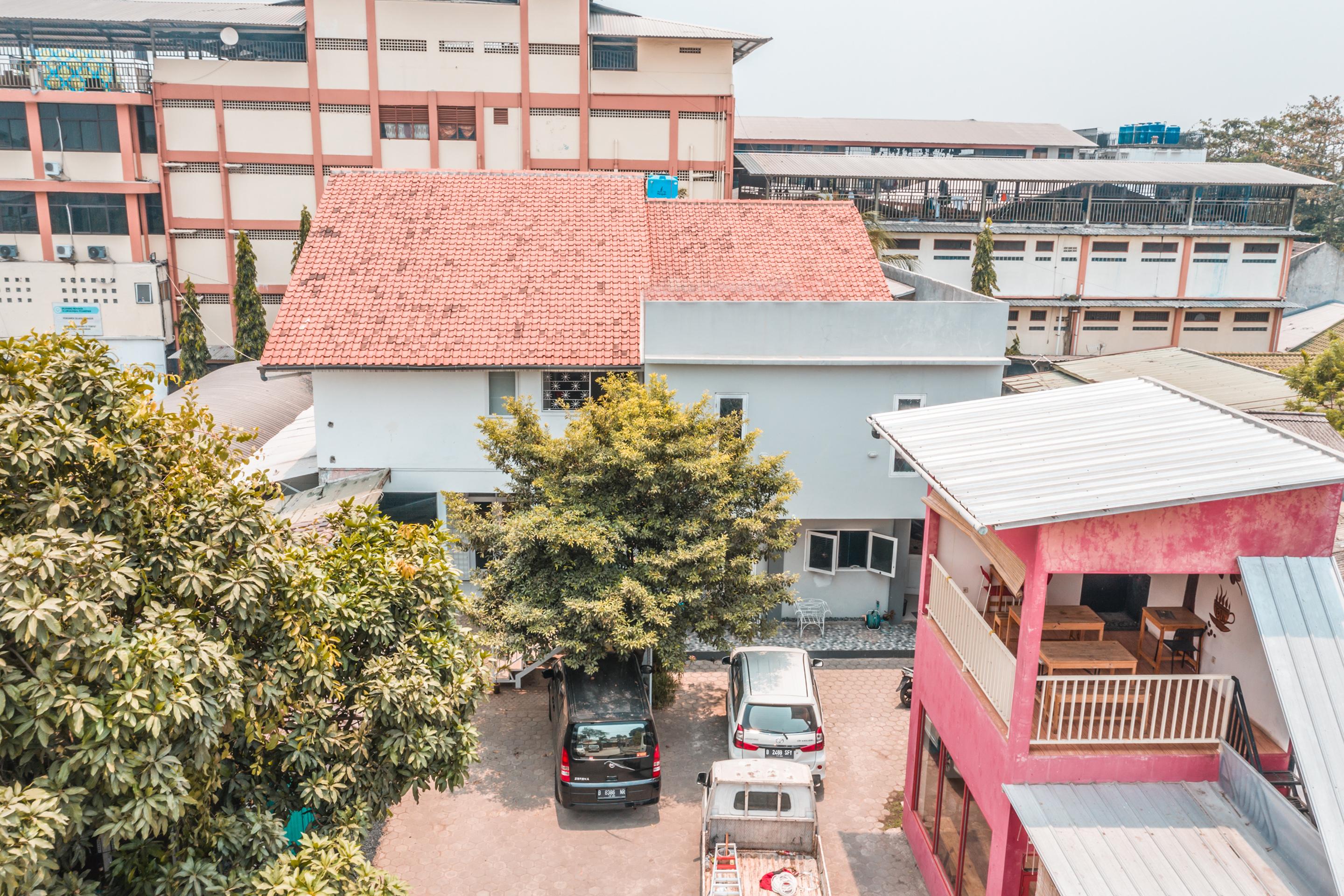 Hotel Oyo 1555 Unik Syariah Jakarta