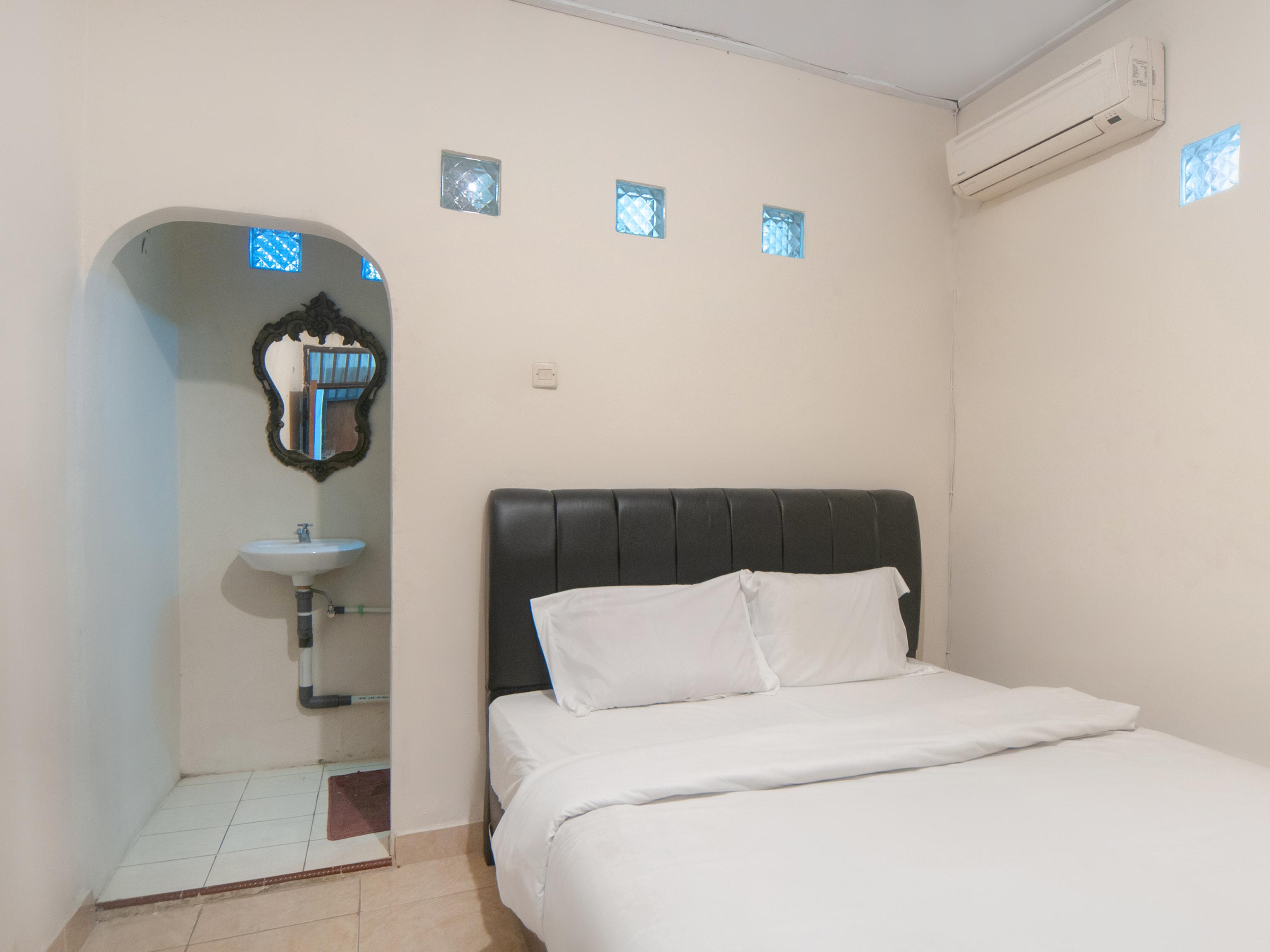 Oyo 2256 Danysa 2*