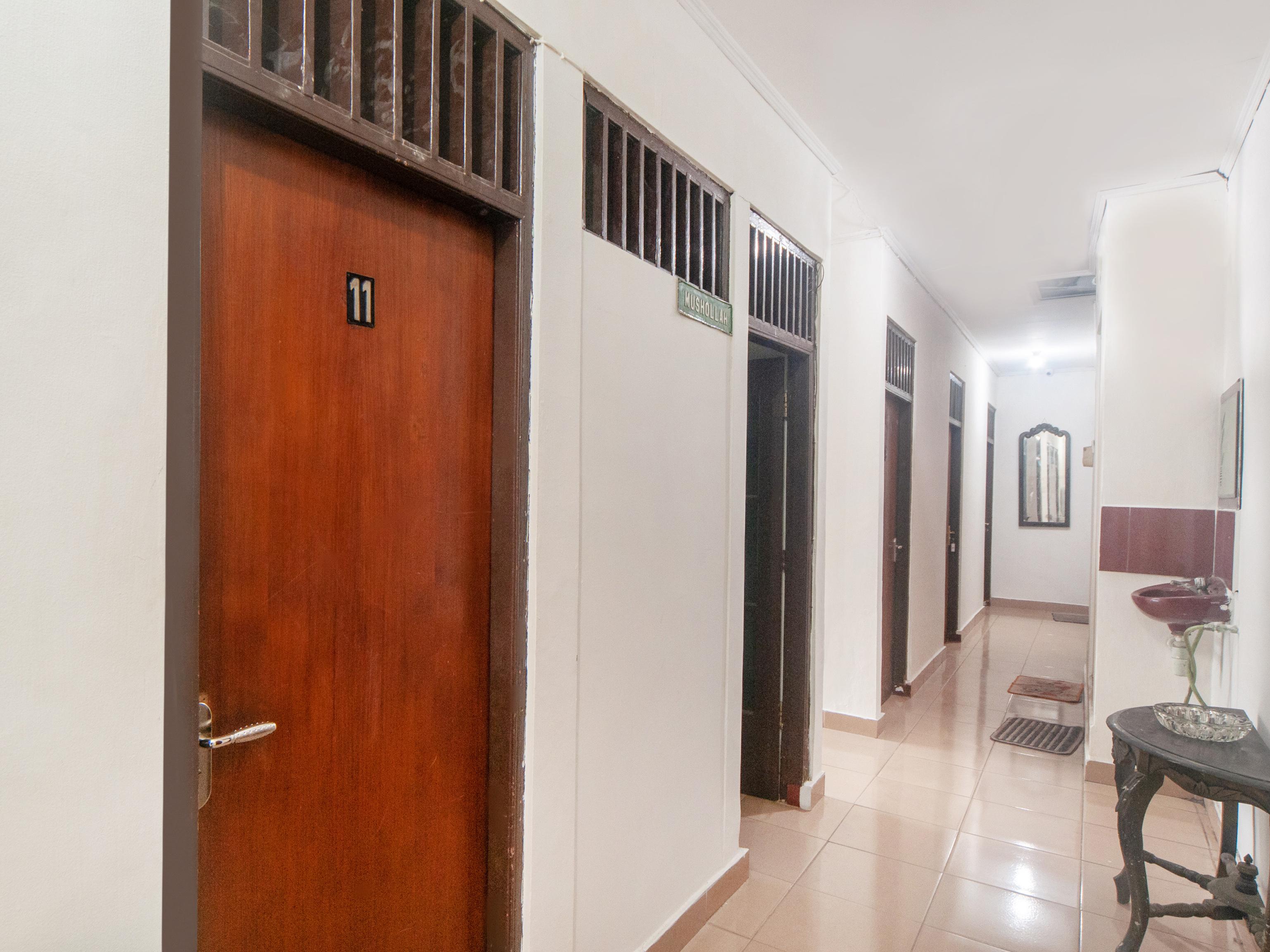 Oyo 2256 Danysa 2* Jakarta