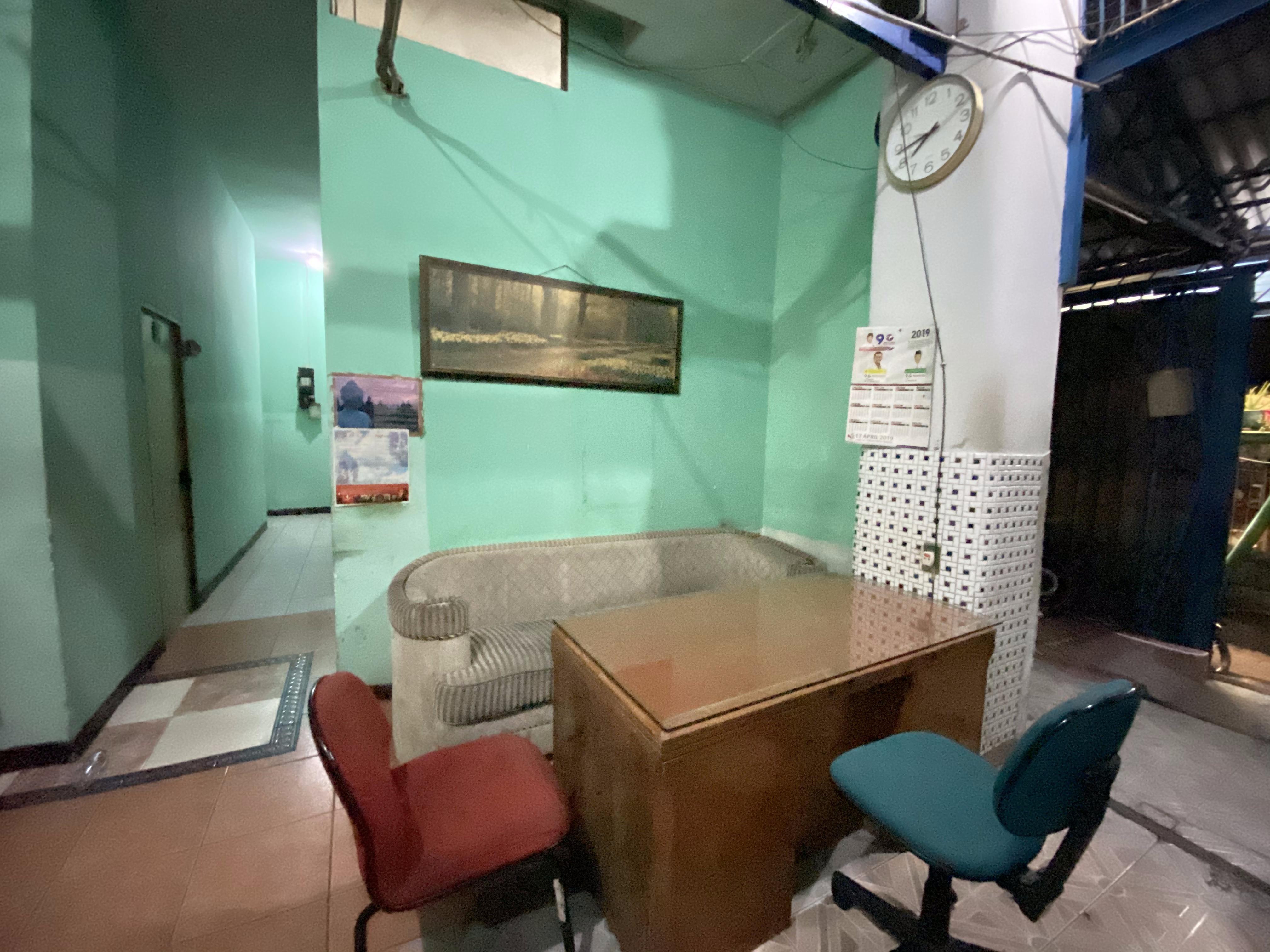 Oyo 2628 Kartini Jakarta