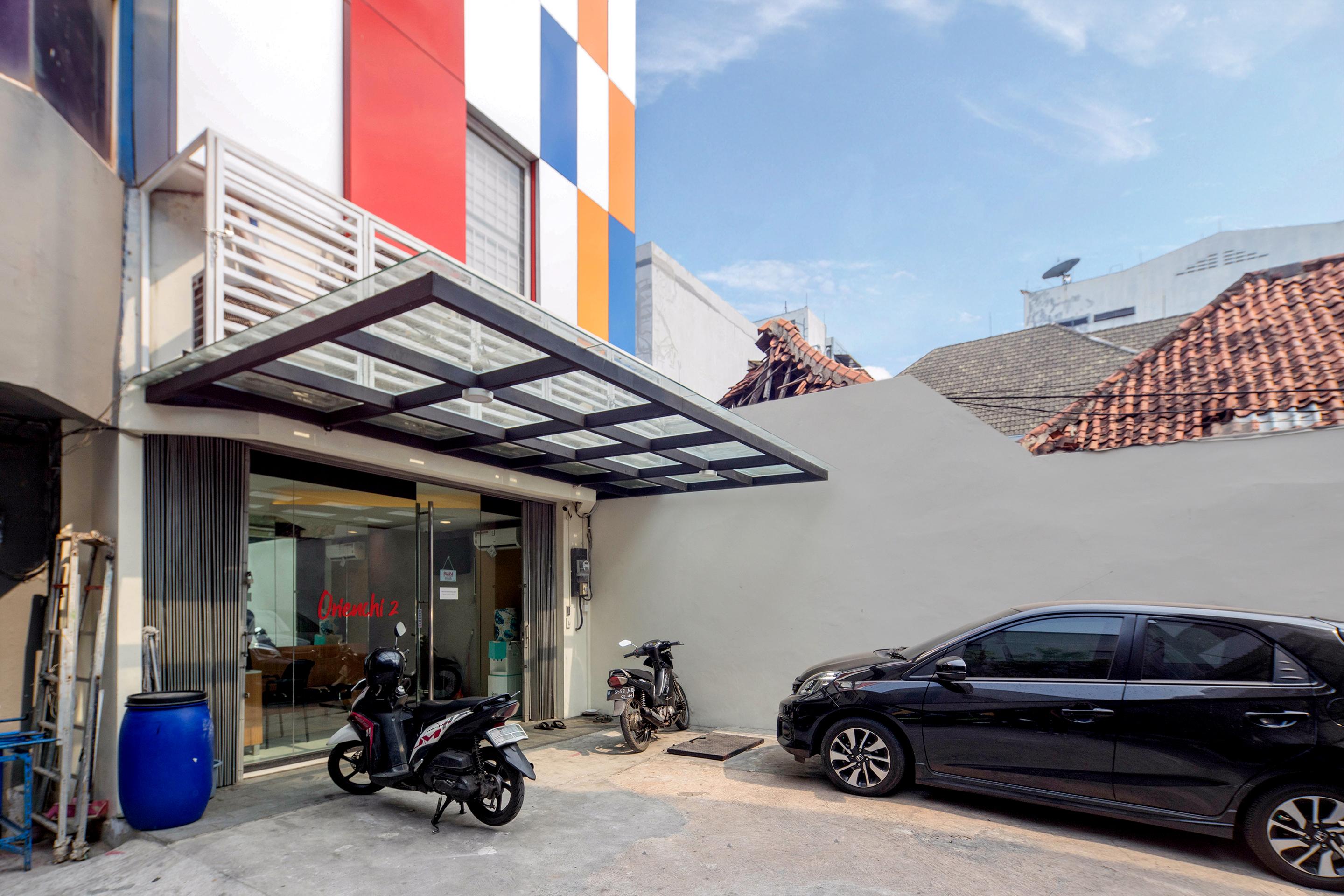 Super Oyo Capital O 1121 Orienchi 2 Hotel Jacarta