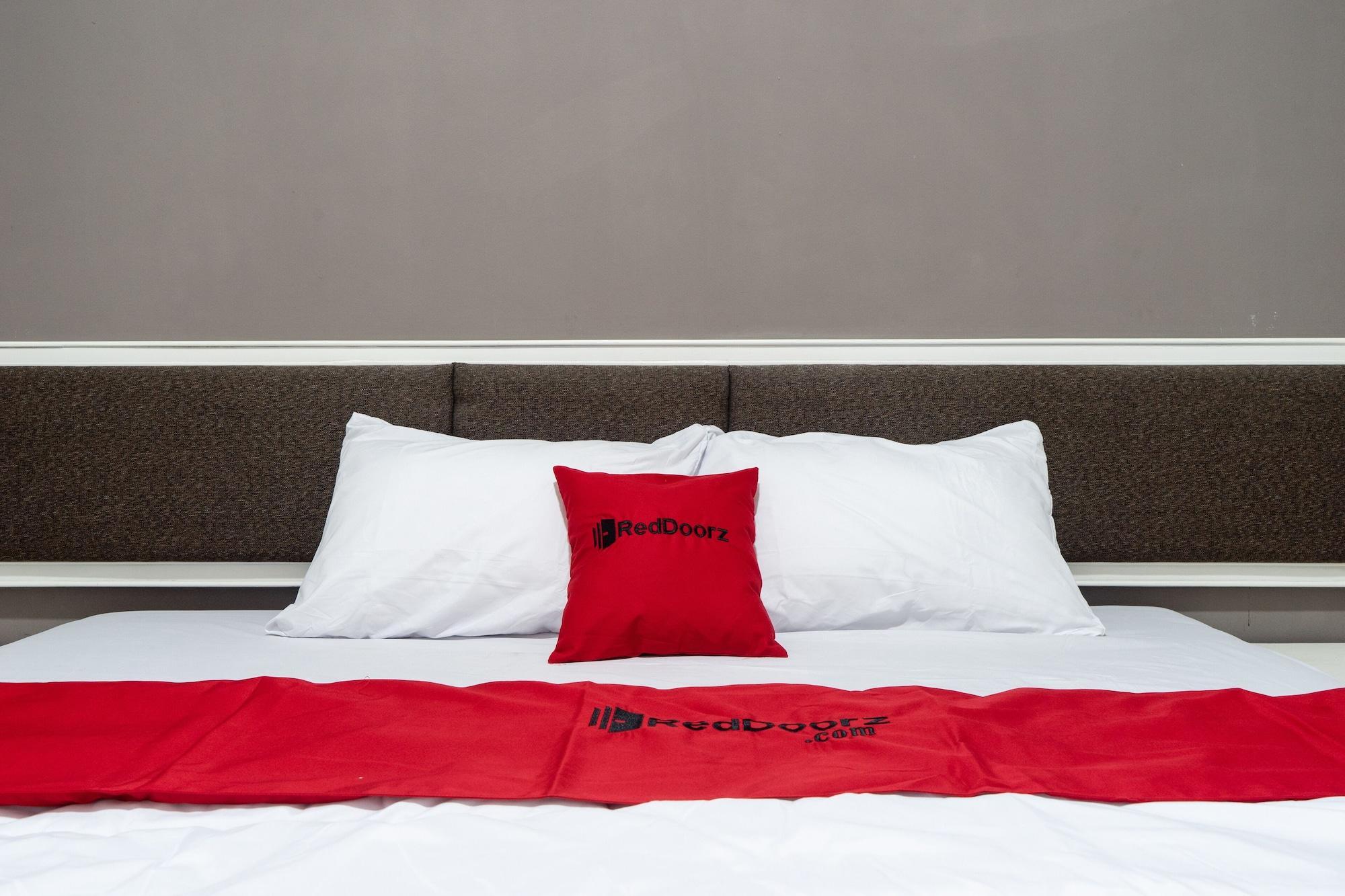 Guest house Reddoorz @ Sawah Besar 3*