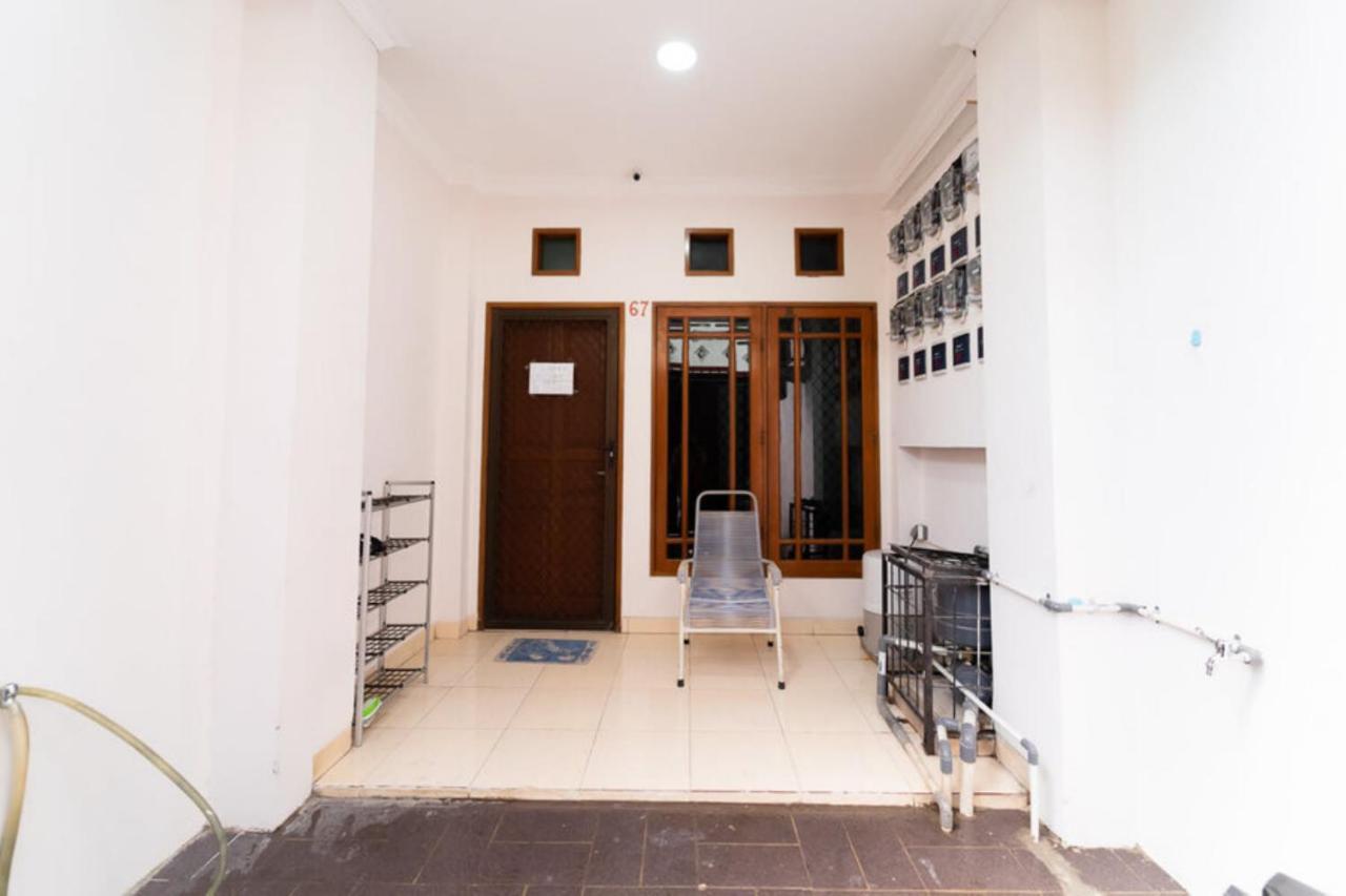 Koolkost Syariah @ Kebon Kacang Iii Street Hotel Jakarta