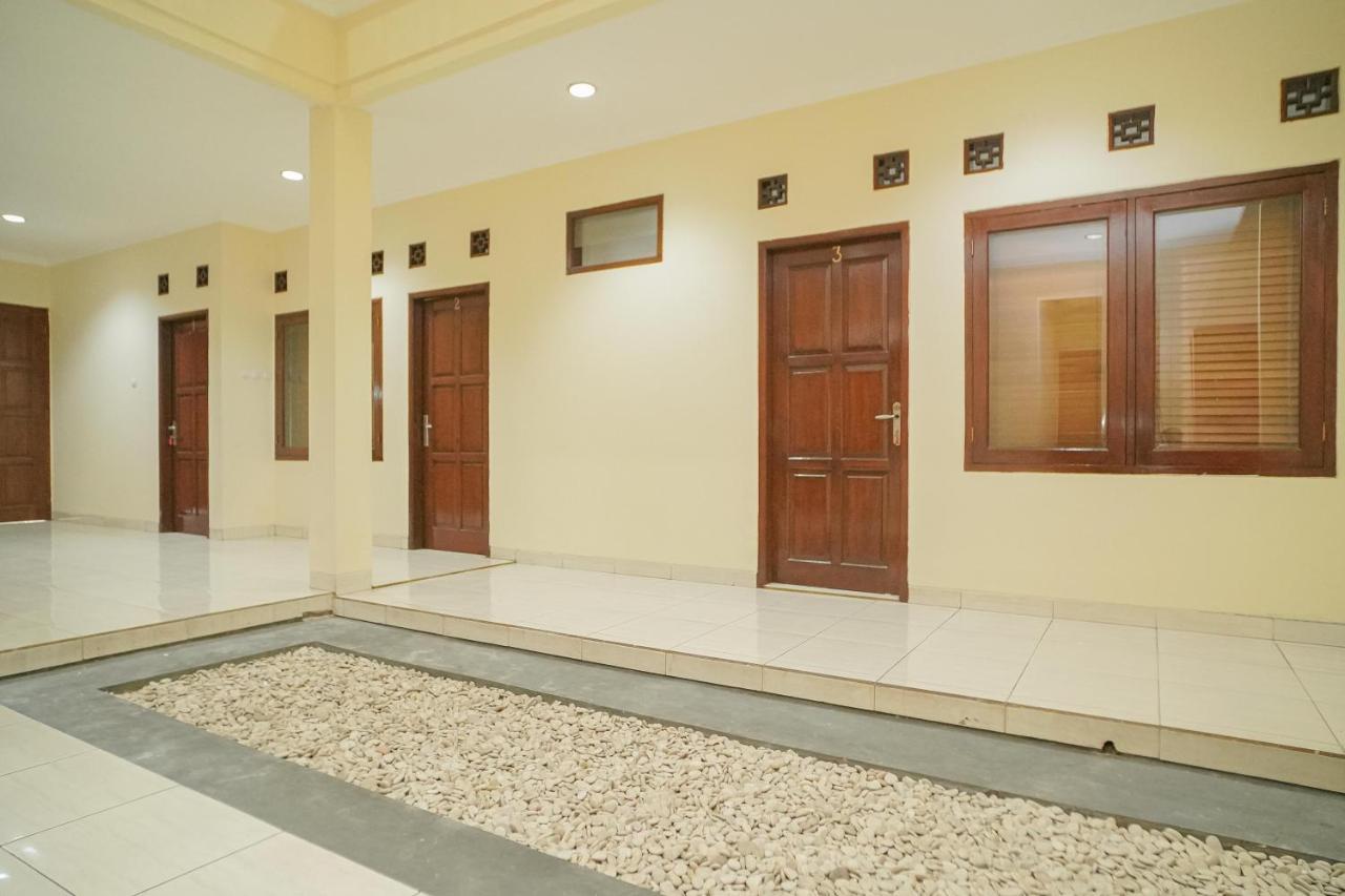 Reddoorz Near Rs Patria Ikkt Khách sạn