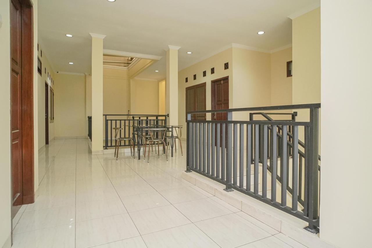 Khách sạn Reddoorz Near Rs Patria Ikkt *