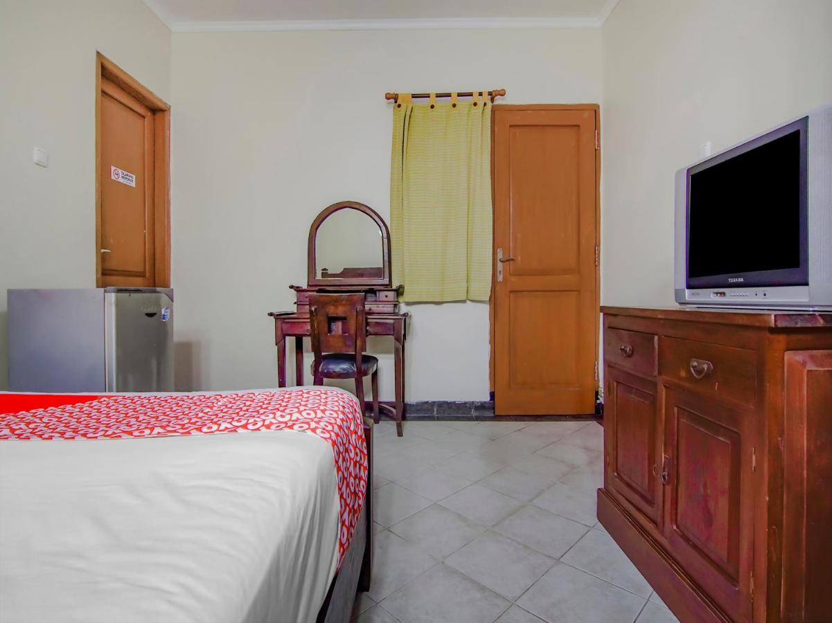Hotel Oyo 90094 Gayatri