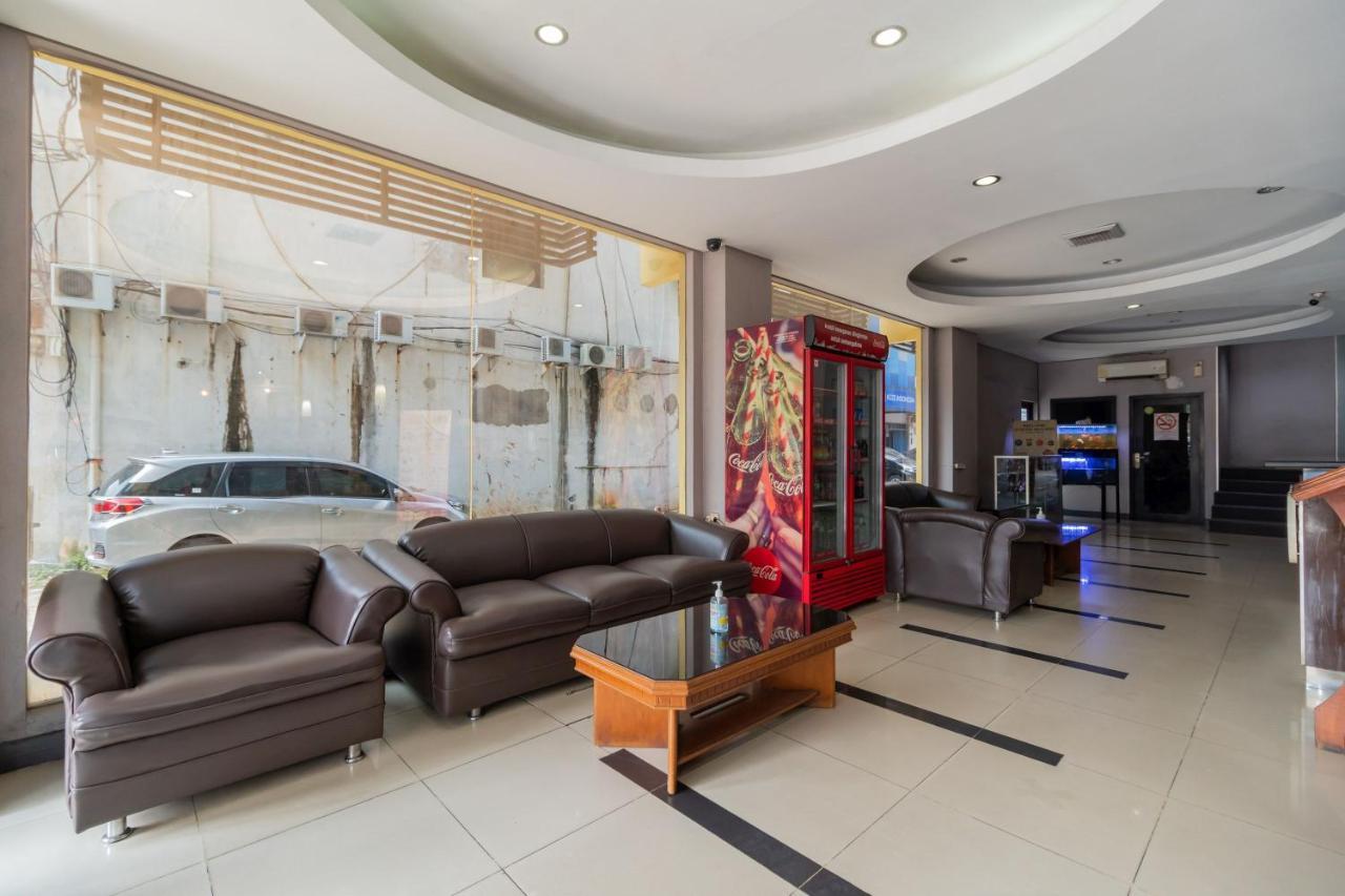 Hotel Reddoorz At Jalan Gunung Sahari Jakarta