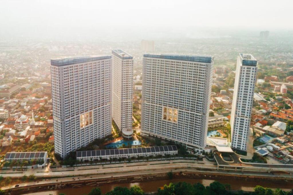 Apartment Studio At Metro Park West Jakarta